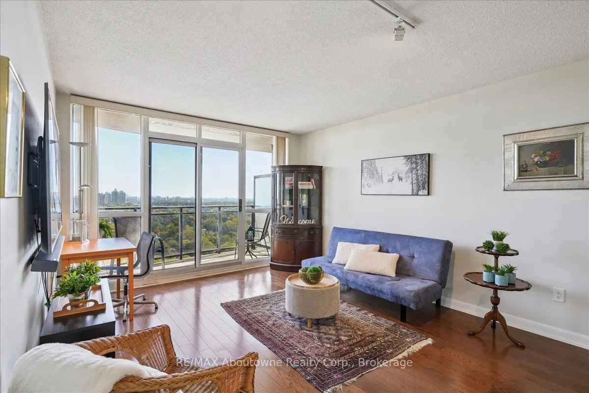 33 Sheppard Avenue E, #2411