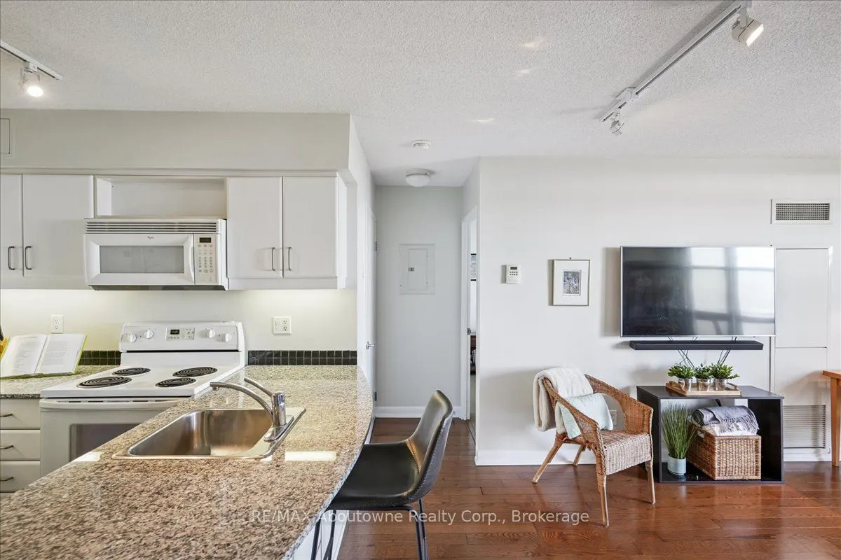 33 Sheppard Avenue E, #2411