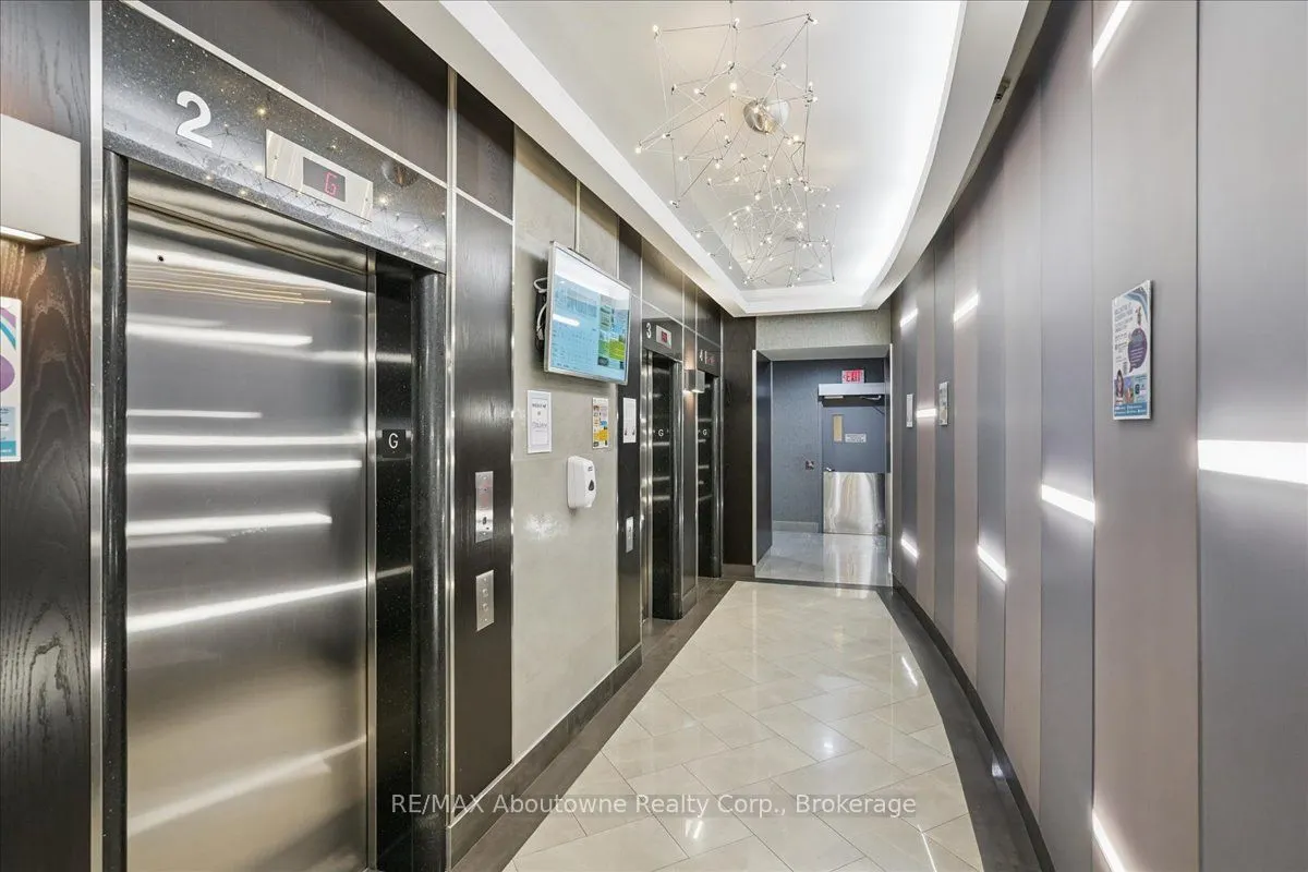 33 Sheppard Avenue E, #2411
