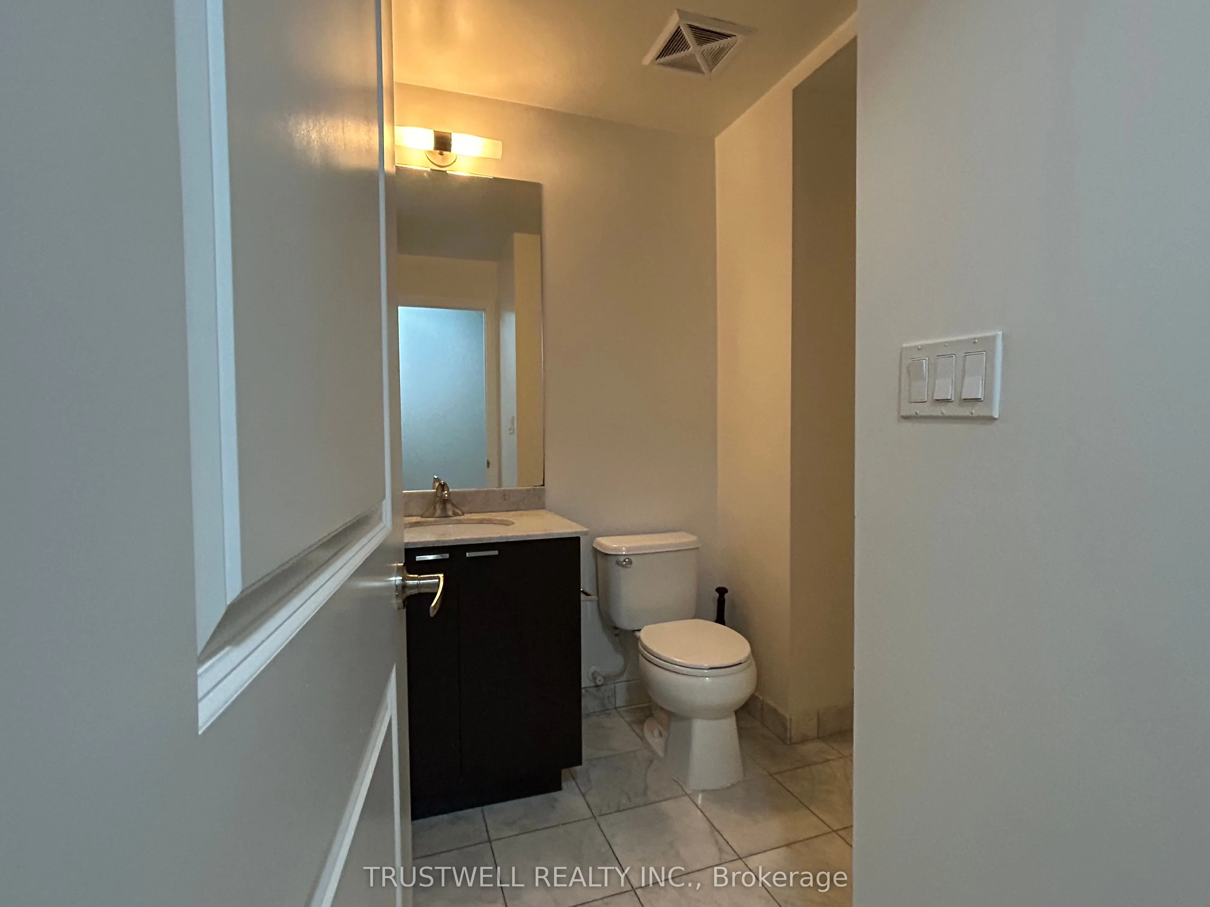 35 Hayden Avenue, #203