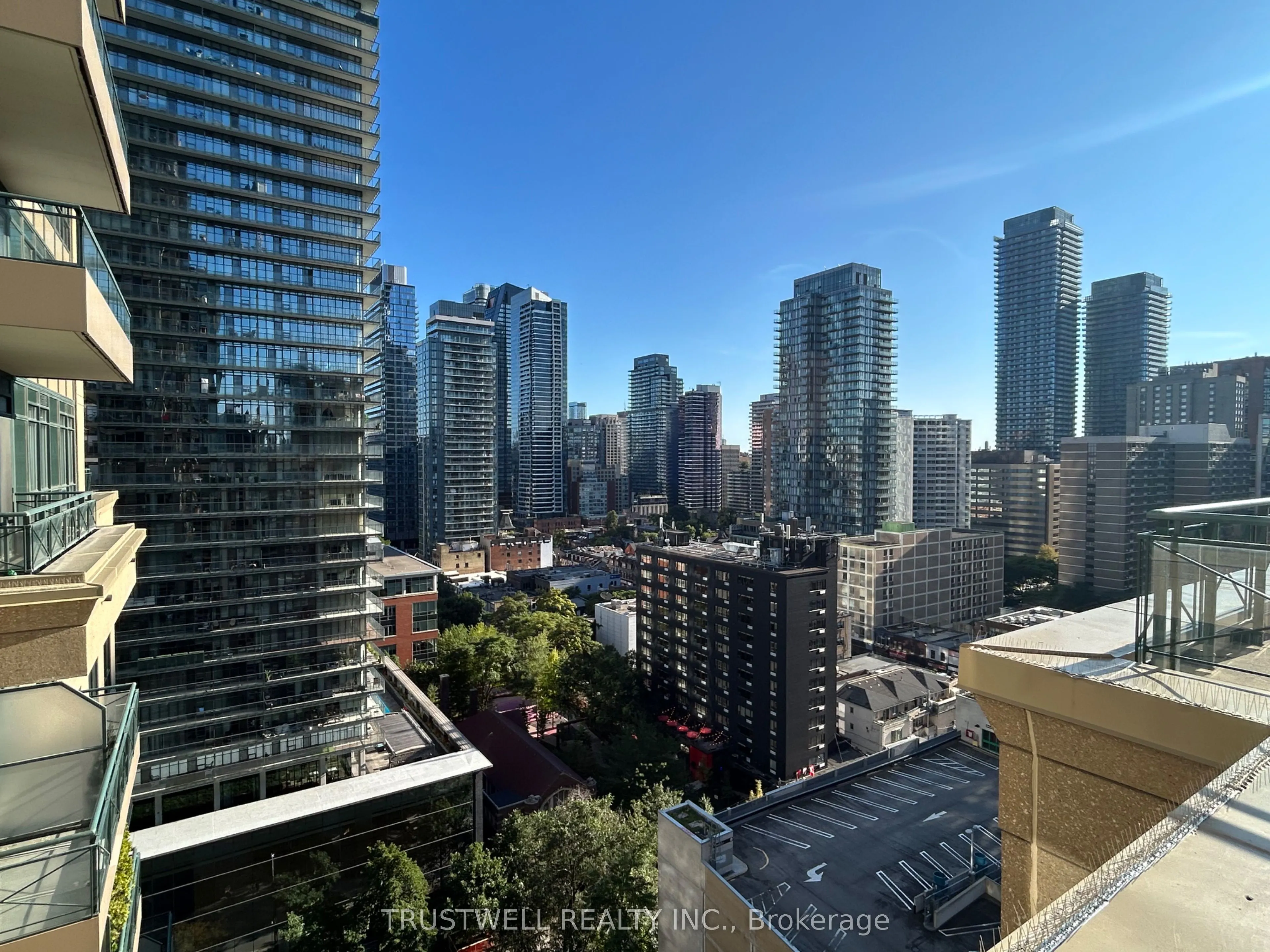 35 Hayden Avenue, #203