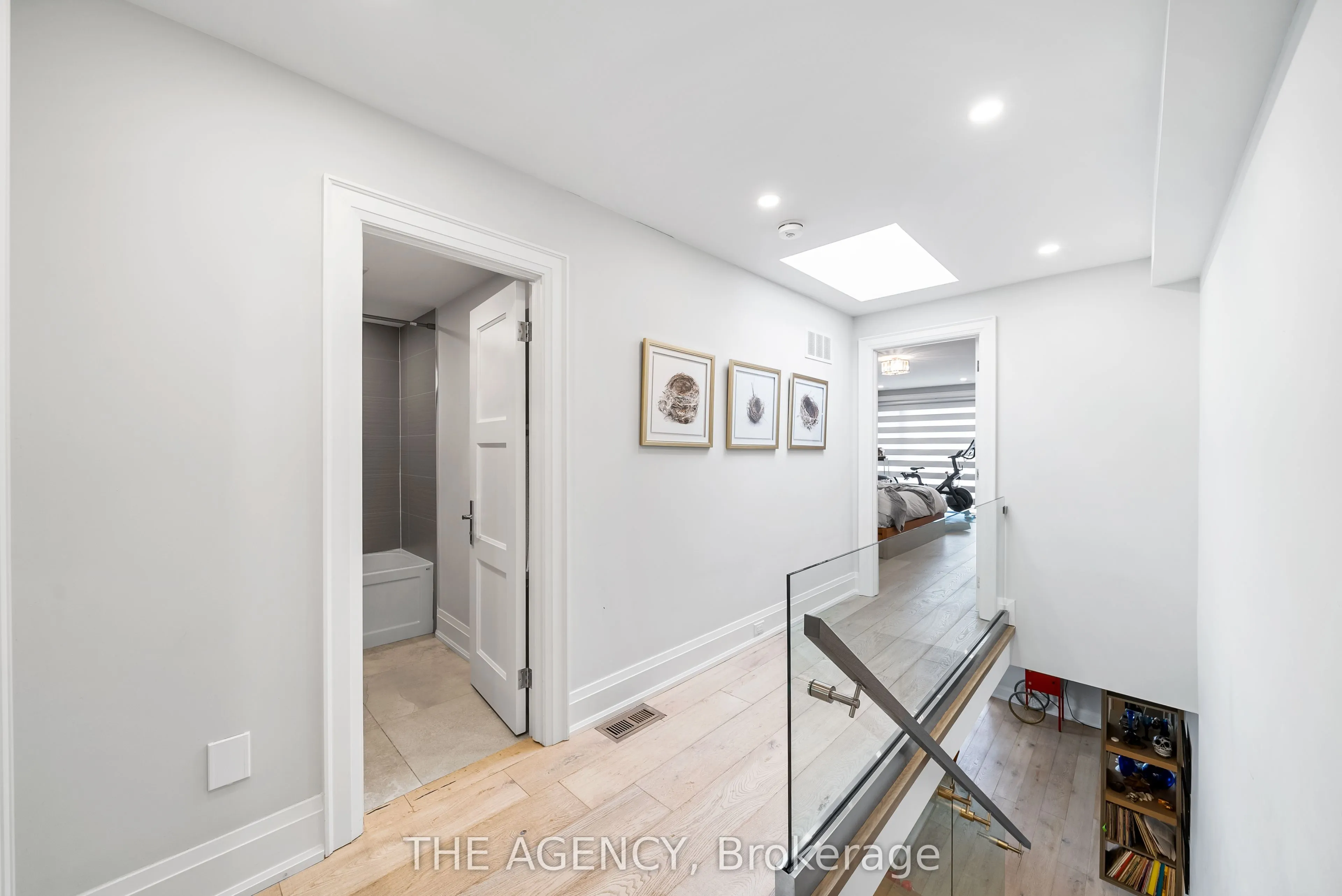 3062 Bayview Avenue