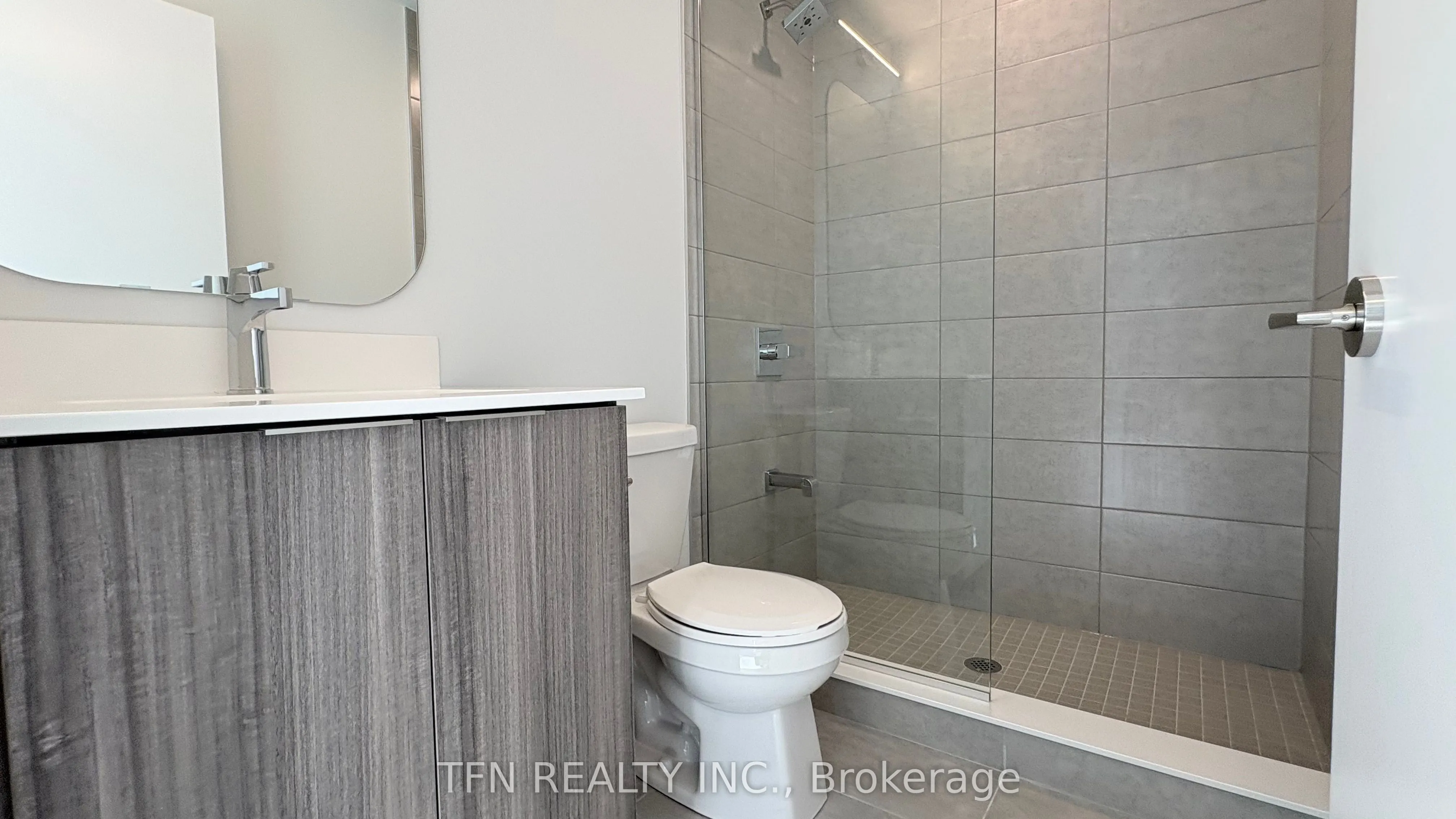 15 Richardson Street, #1026