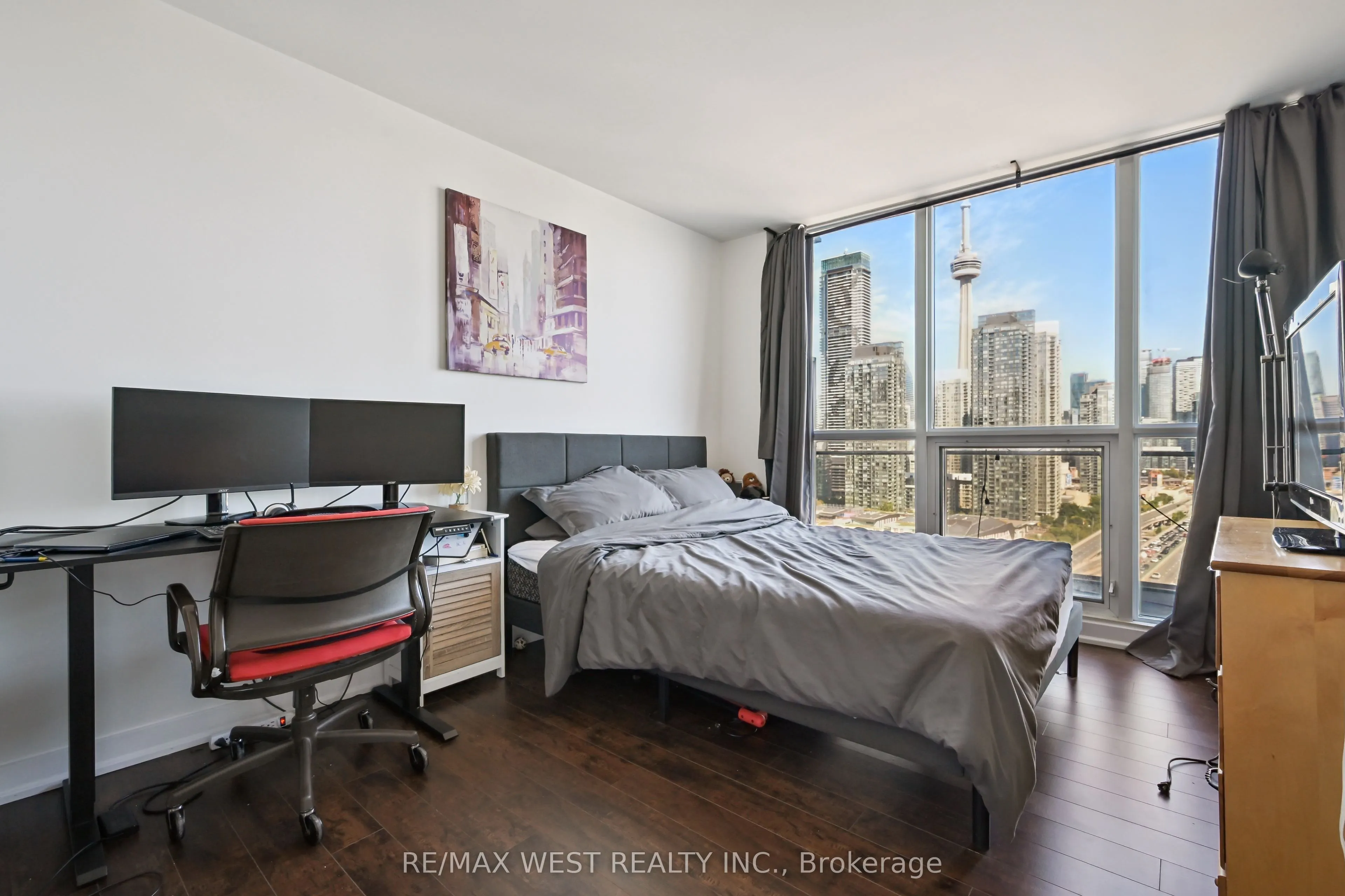 38 Dan Leckie Way, #2612