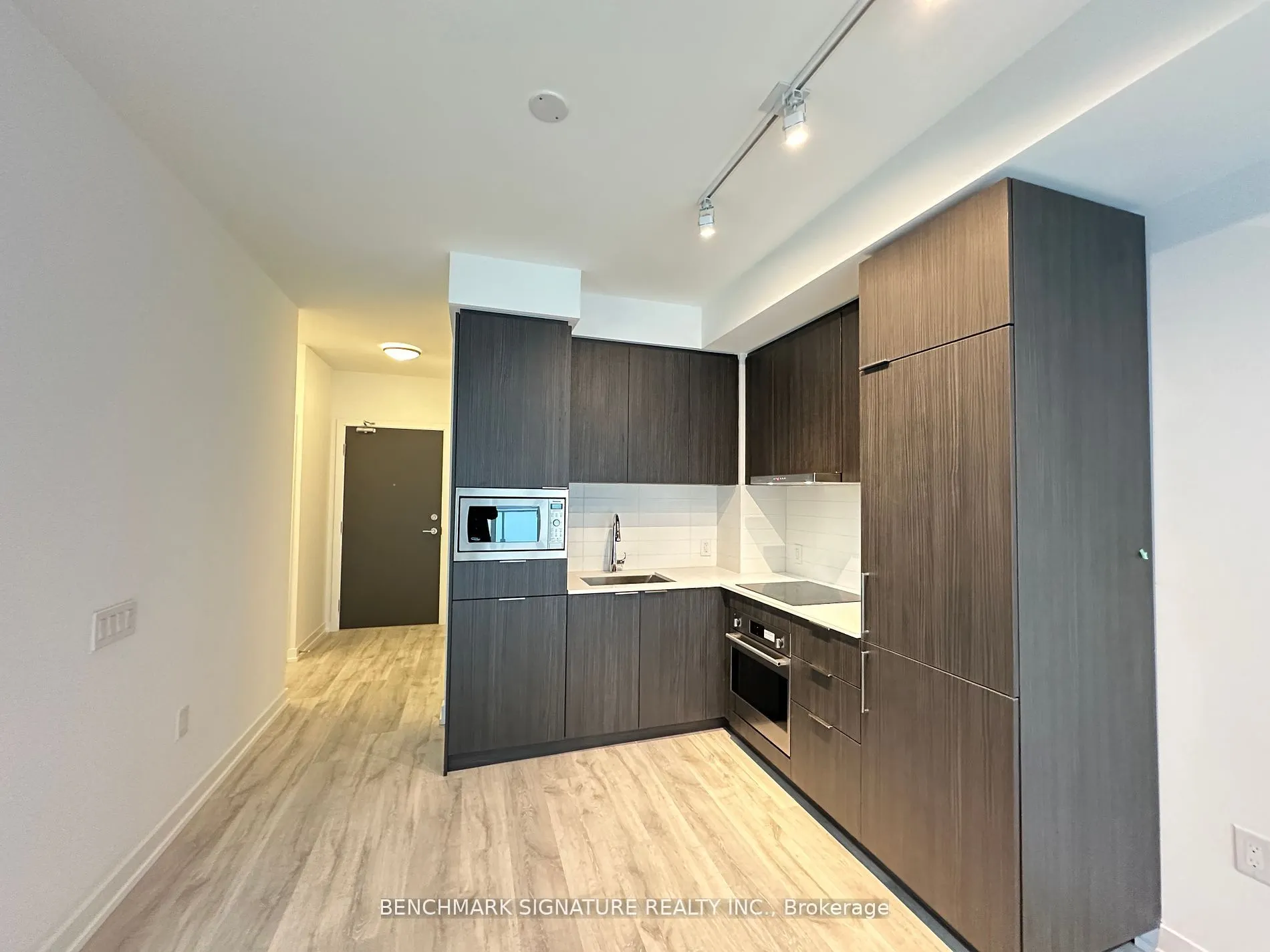 8 Olympic Garden Drive, #S703