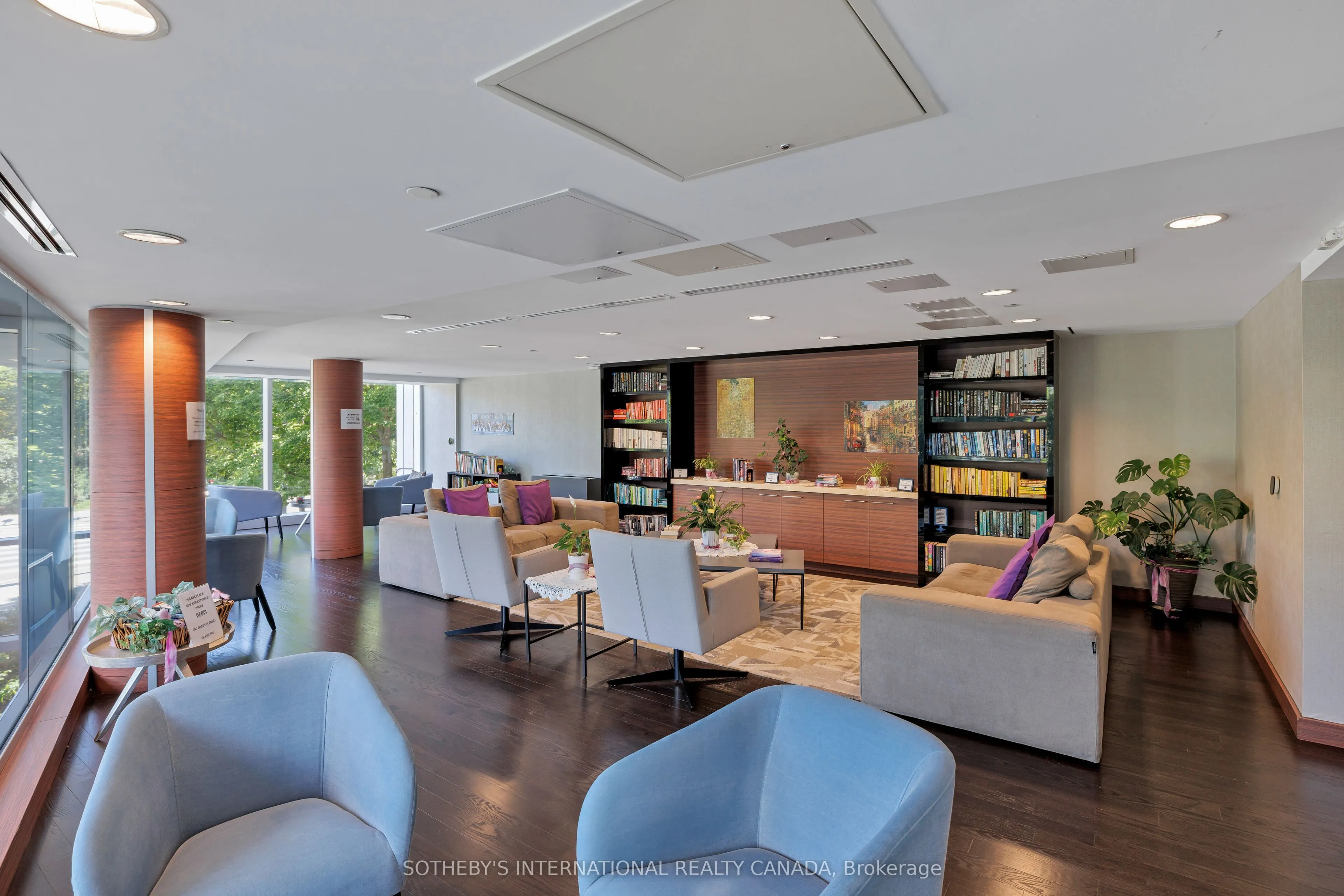 120 Bayview Avenue, #27