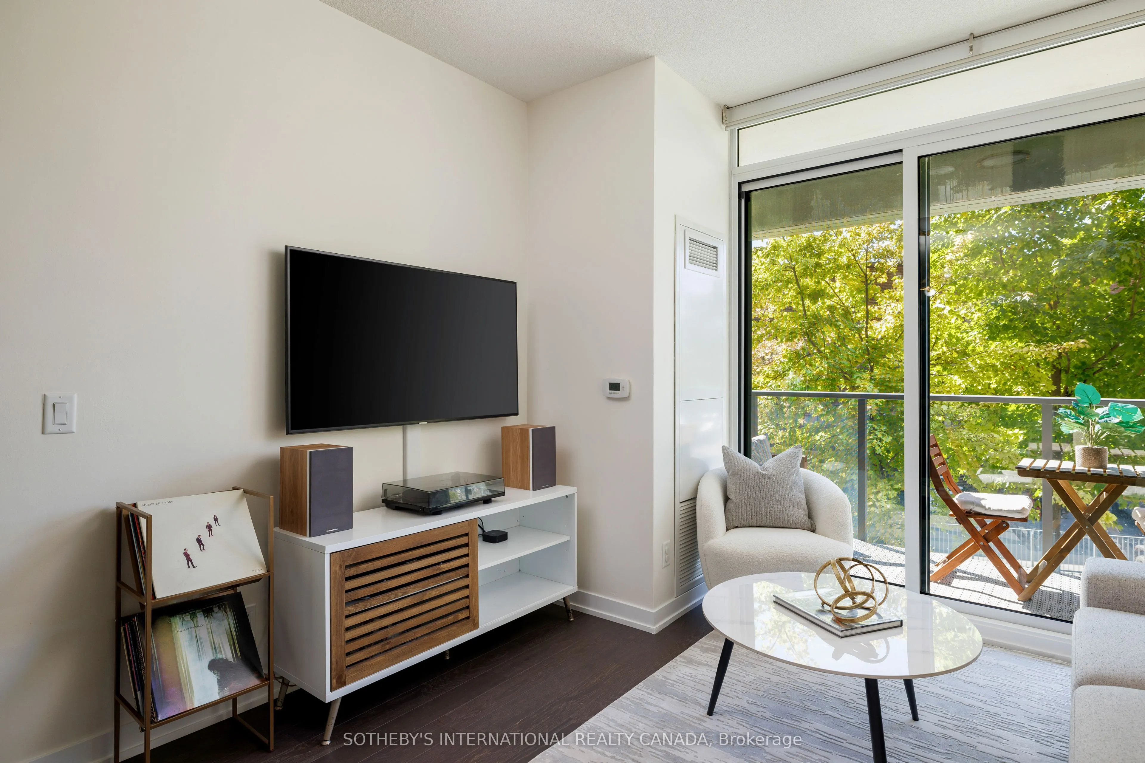 120 Bayview Avenue, #27