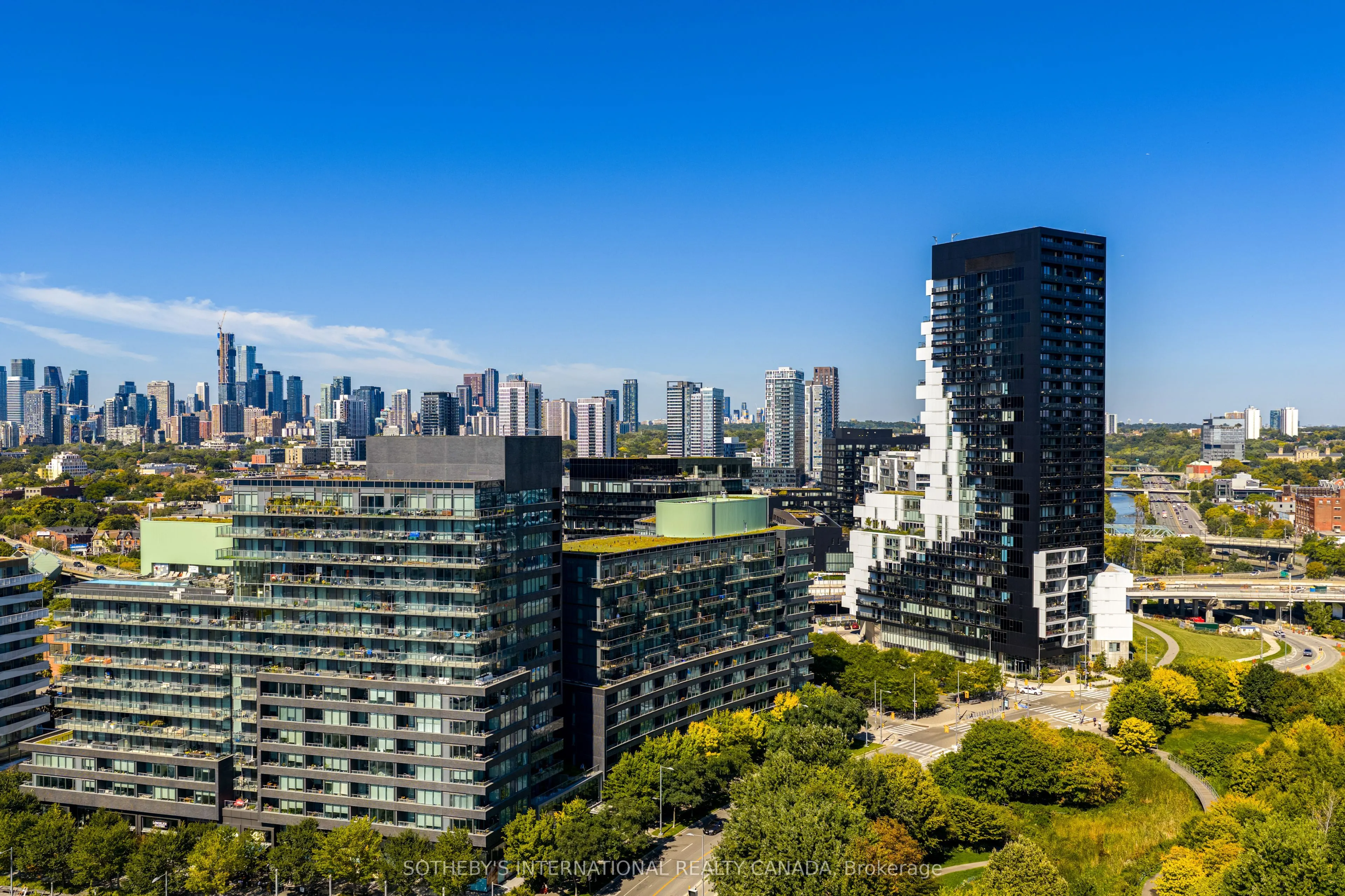 120 Bayview Avenue, #27