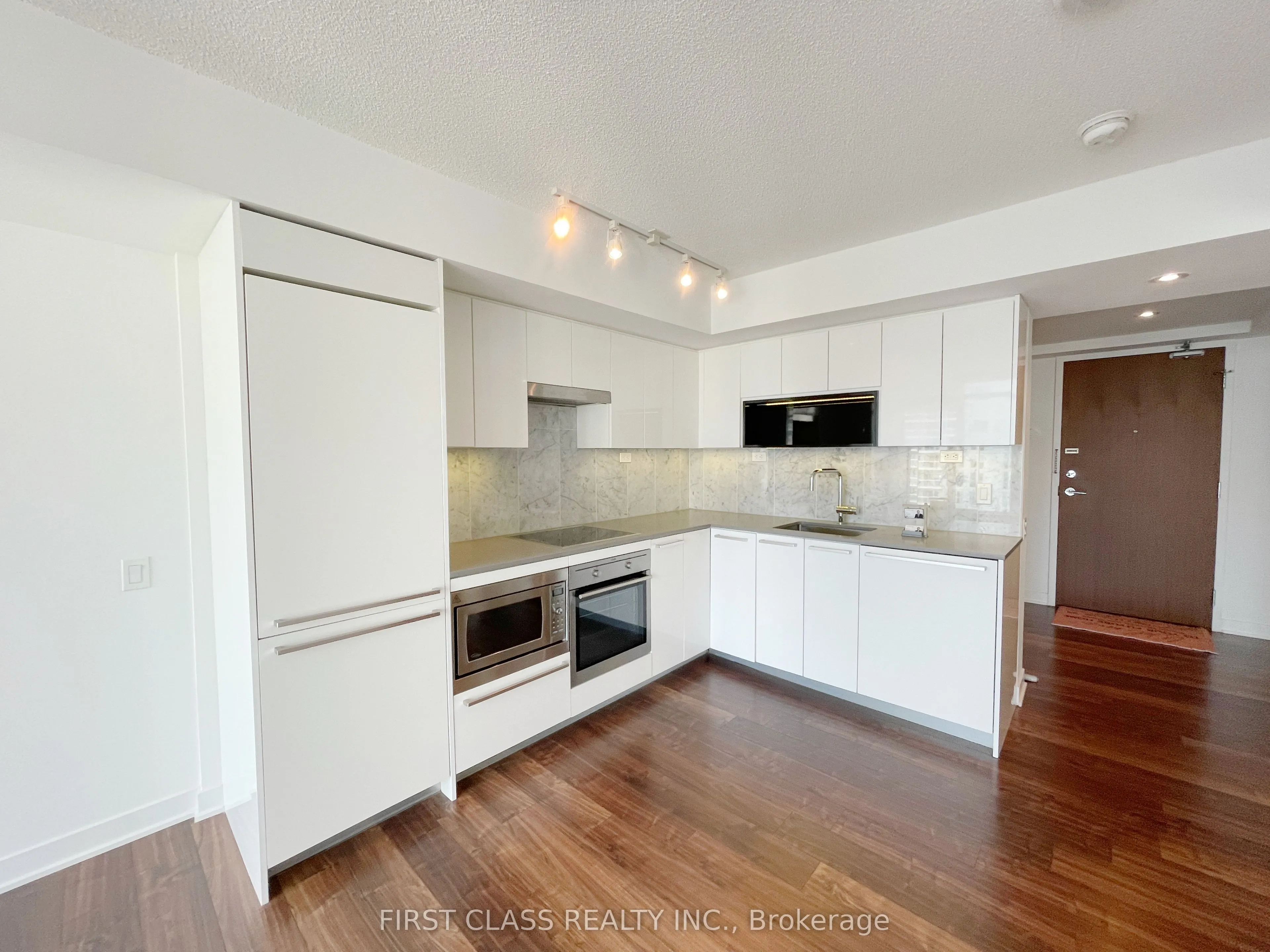 70 Queens Wharf Road, #3111