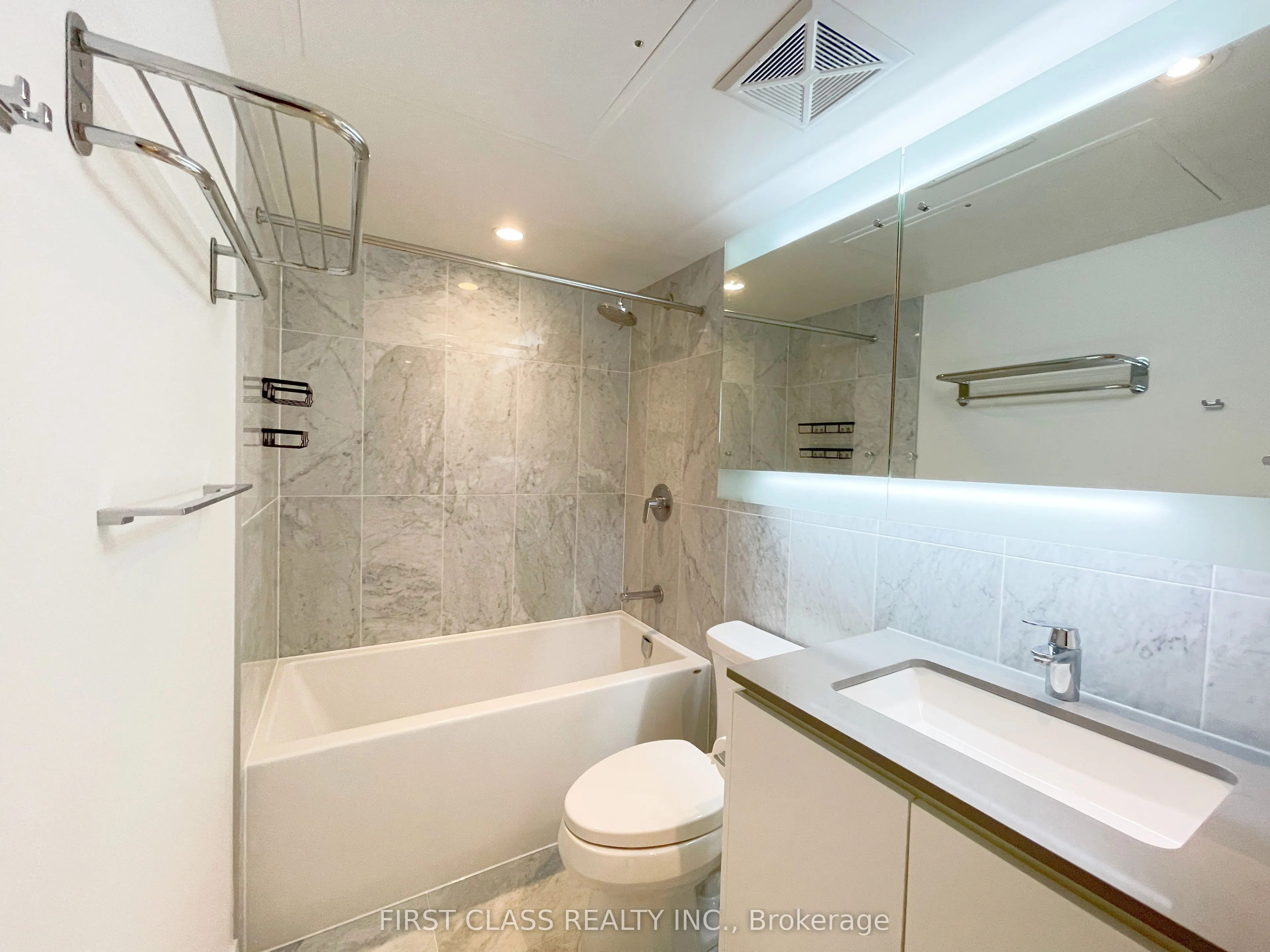 70 Queens Wharf Road, #3111