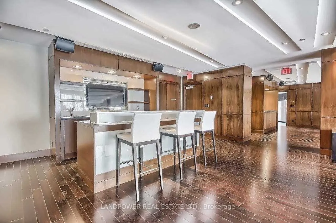 2015 Sheppard Avenue E, #3710