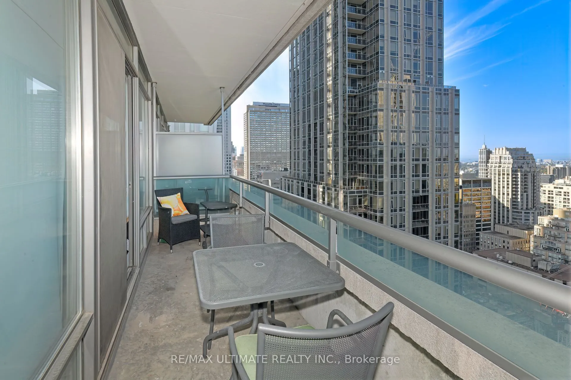 18 Yorkville Avenue, #3004