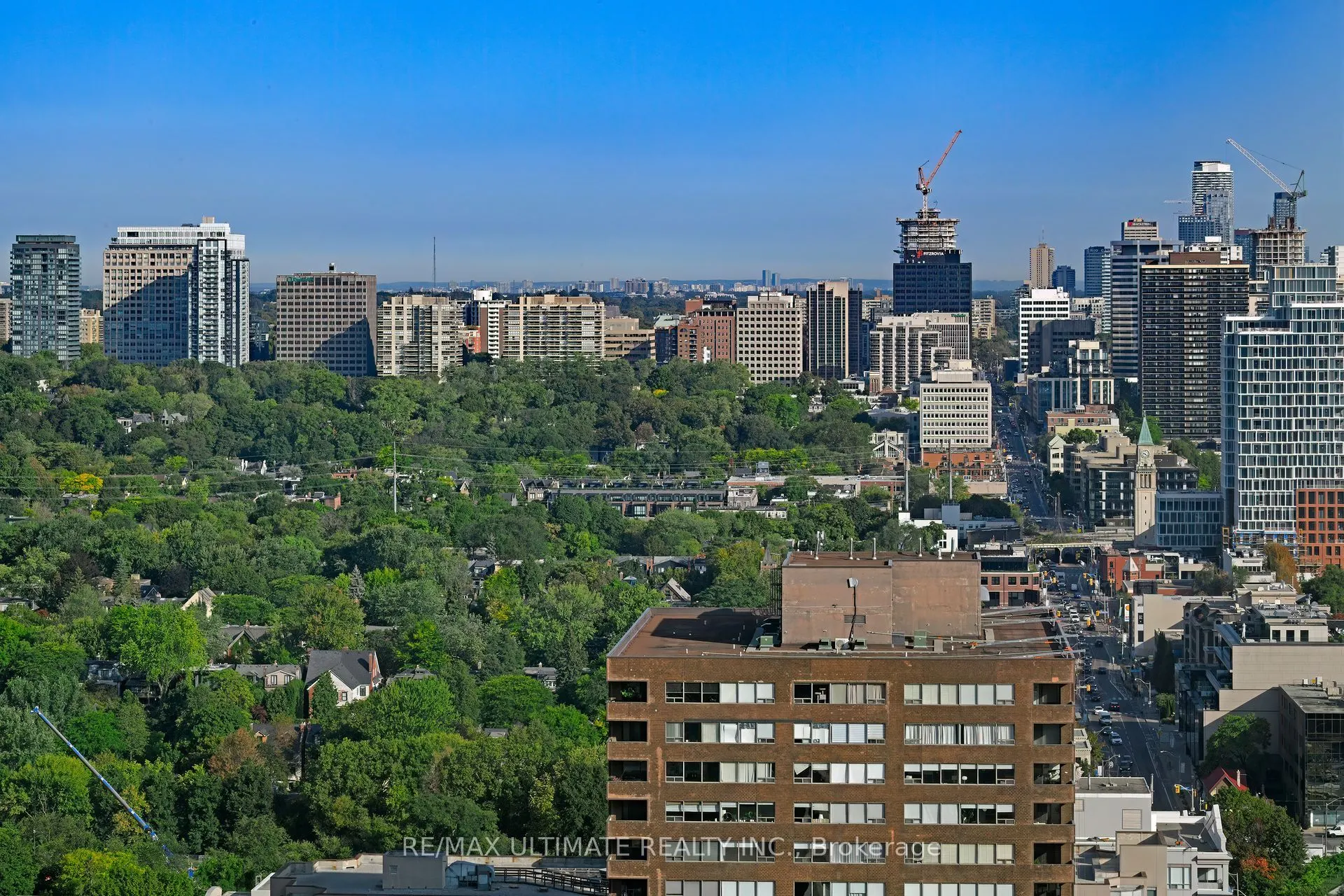 18 Yorkville Avenue, #3004