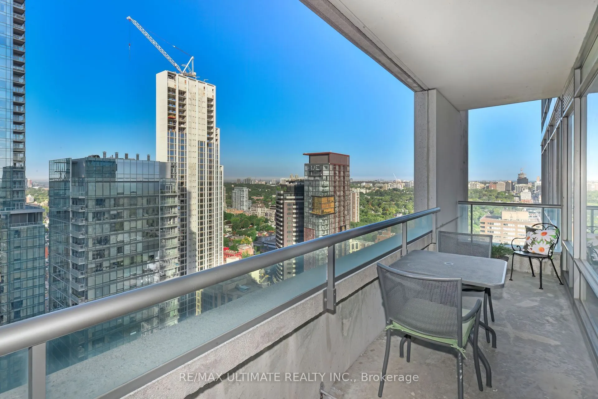18 Yorkville Avenue, #3004