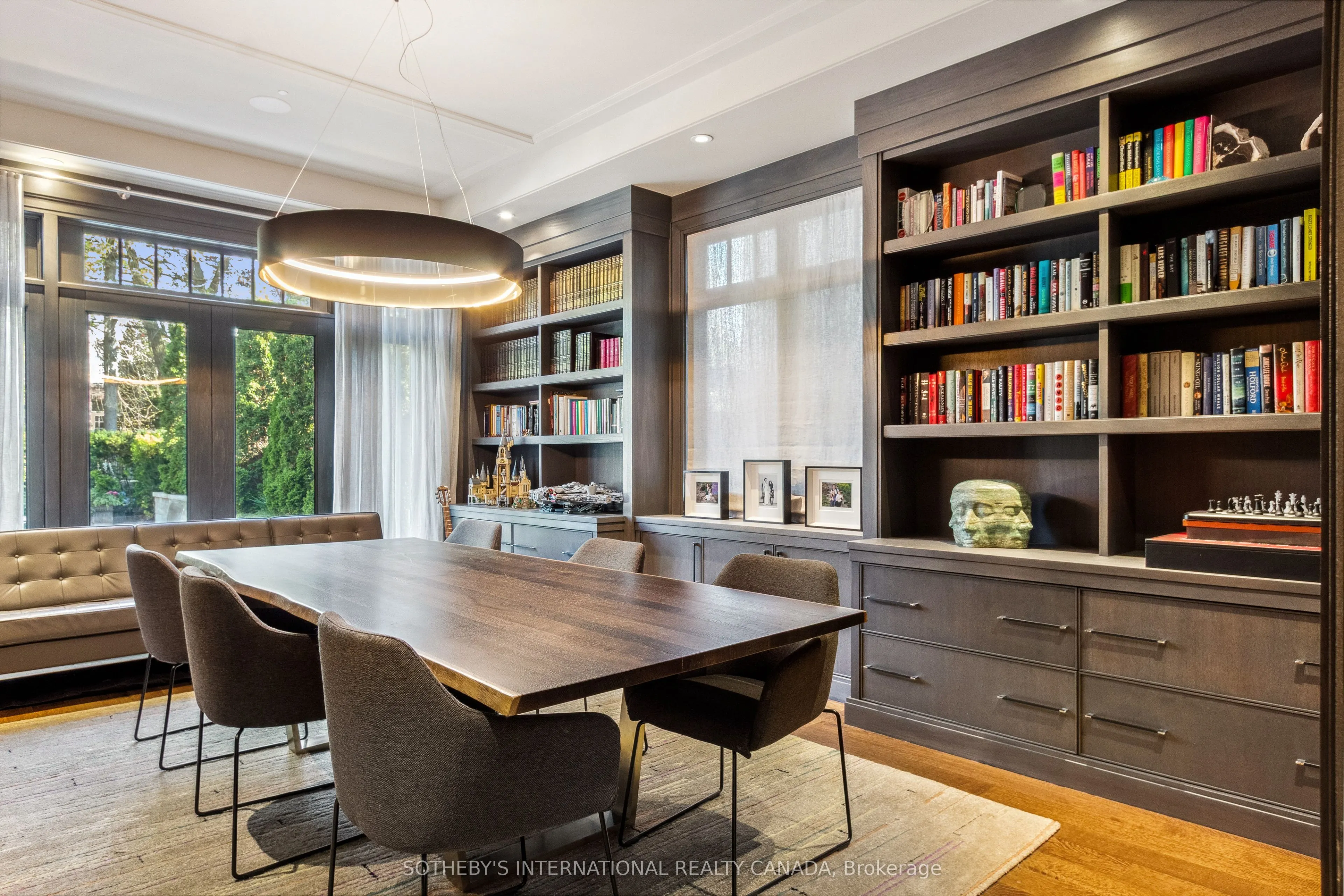 33 Bayview Wood