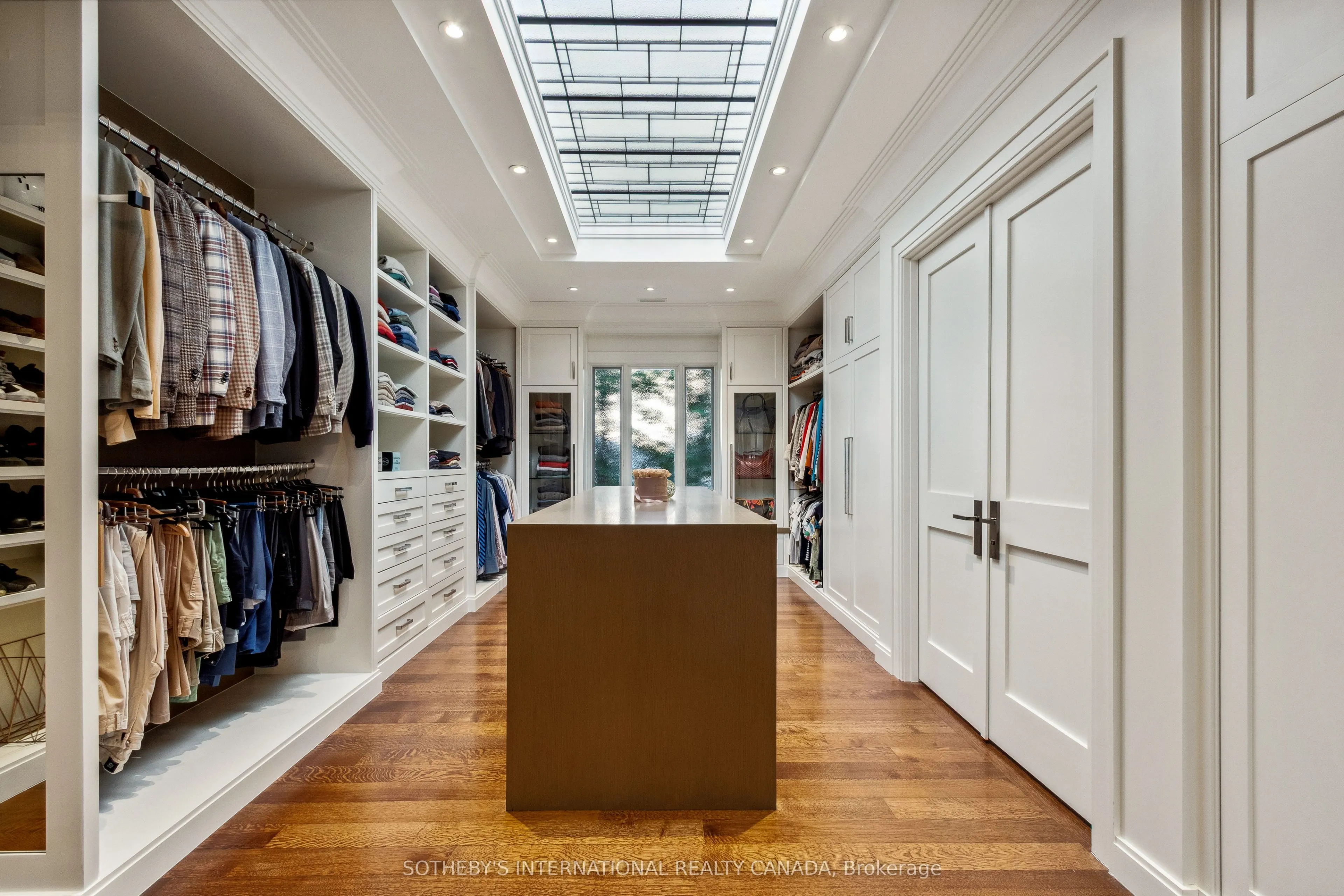 33 Bayview Wood