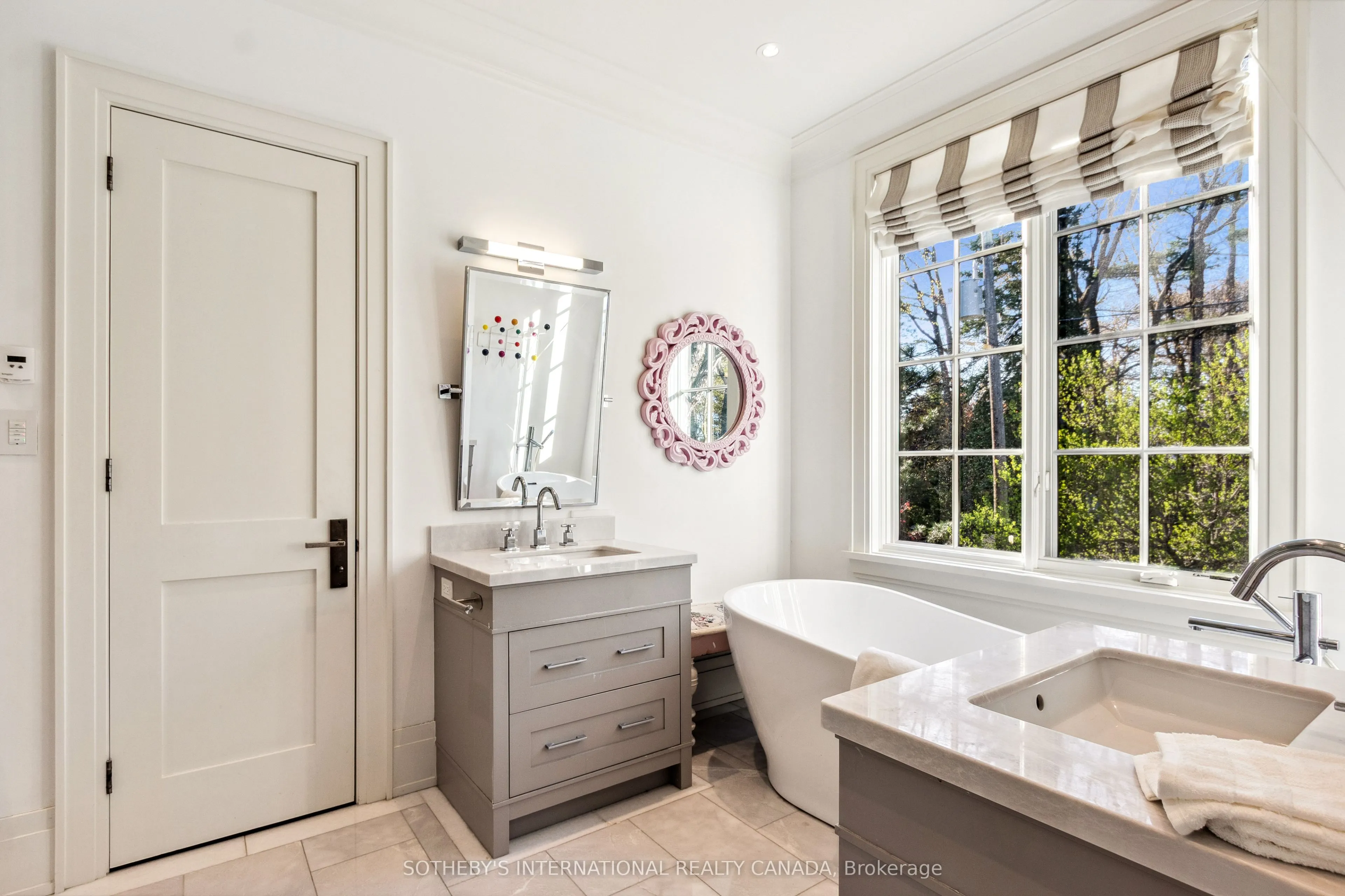 33 Bayview Wood