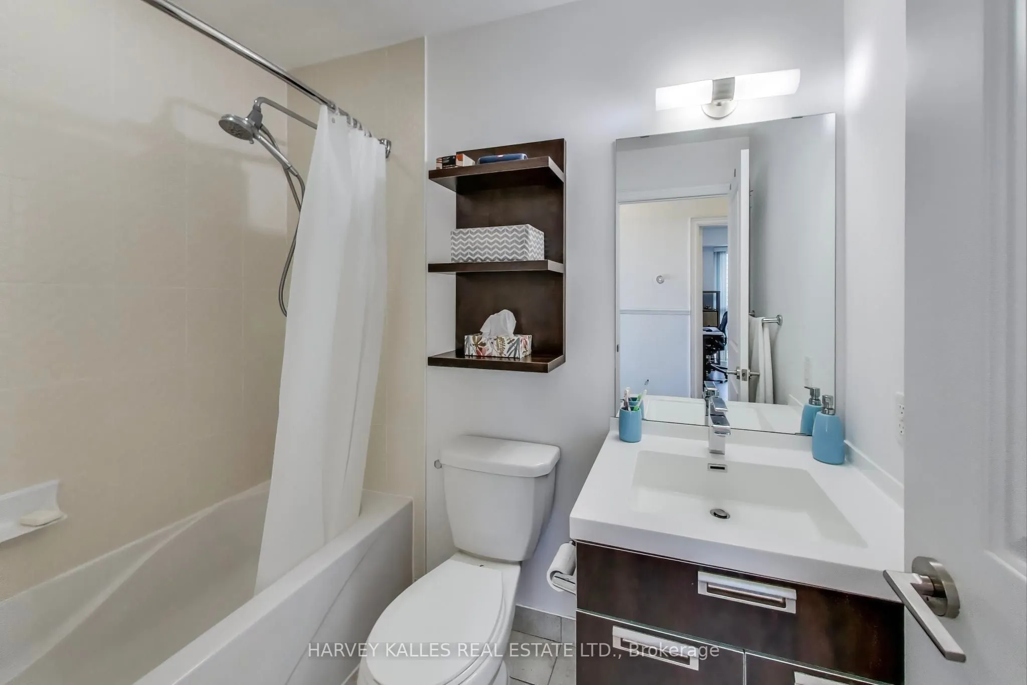 28 Ted Rogers Way, #3609