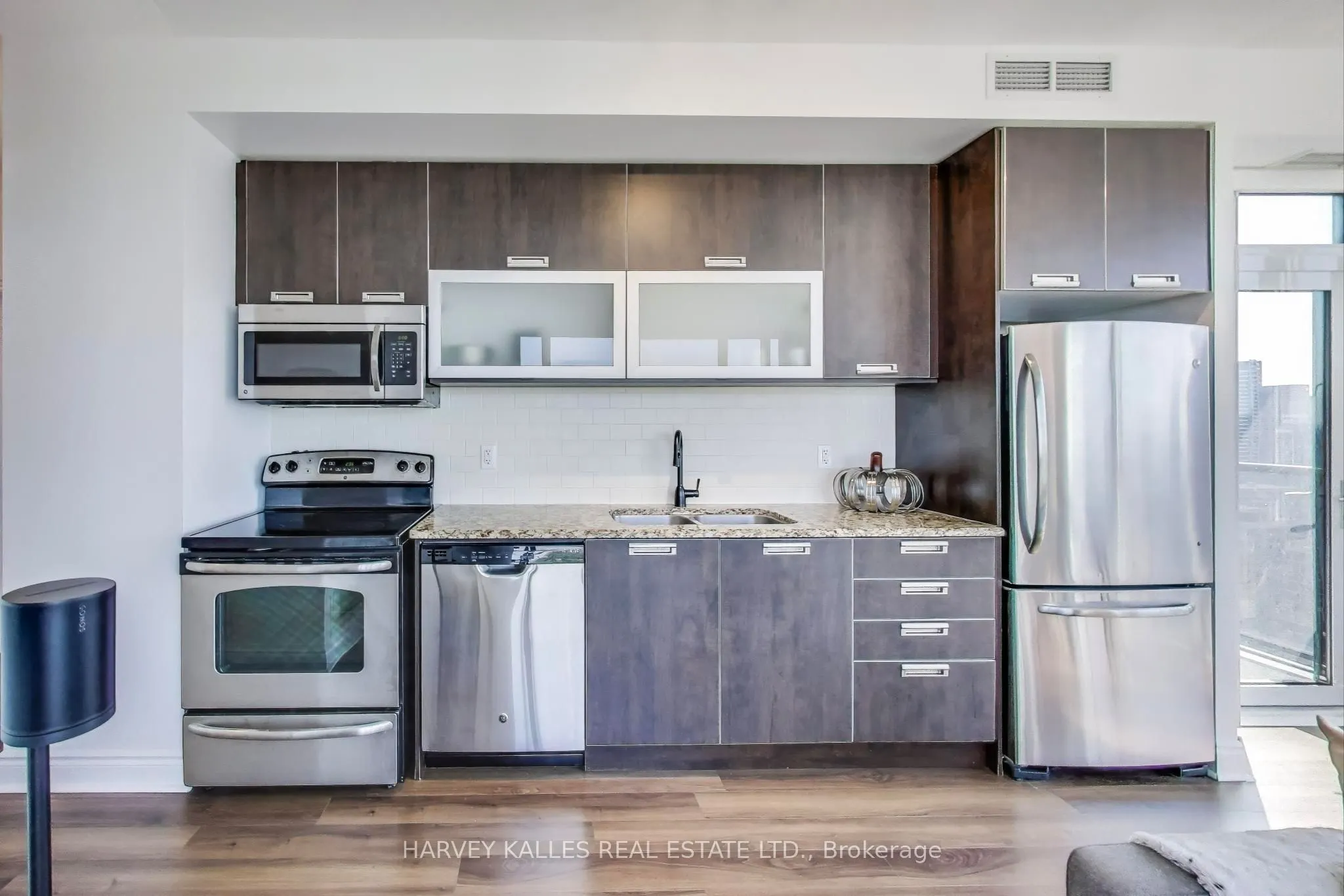 28 Ted Rogers Way, #3609