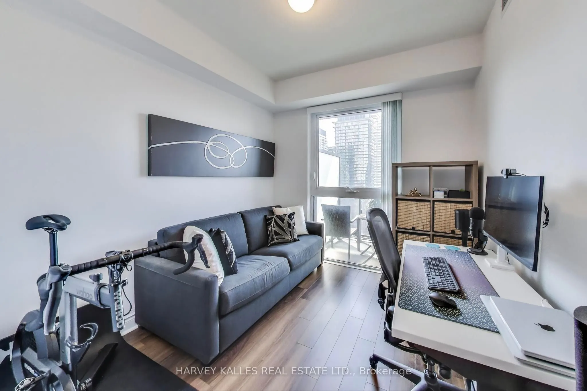 28 Ted Rogers Way, #3609