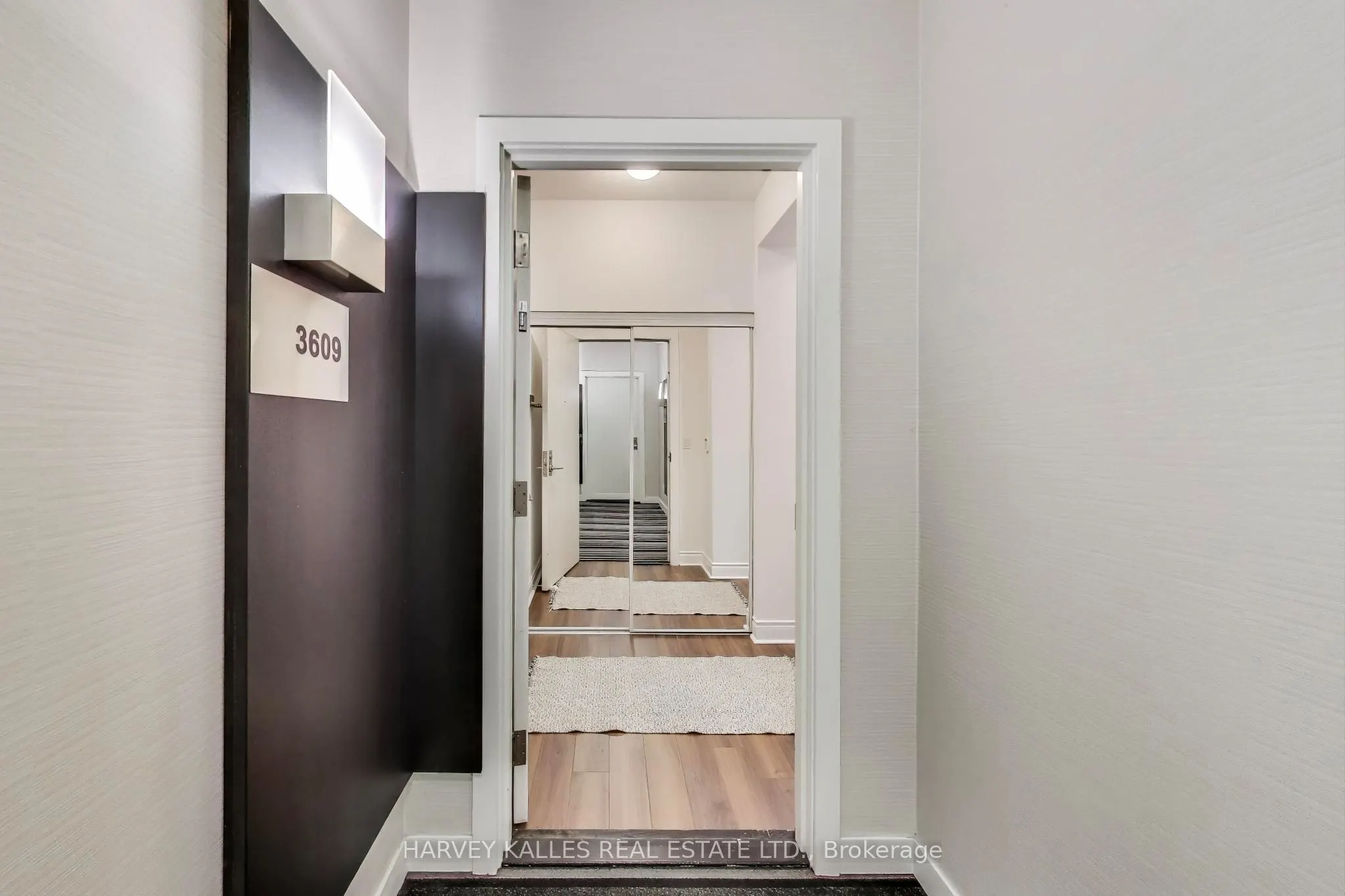 28 Ted Rogers Way, #3609