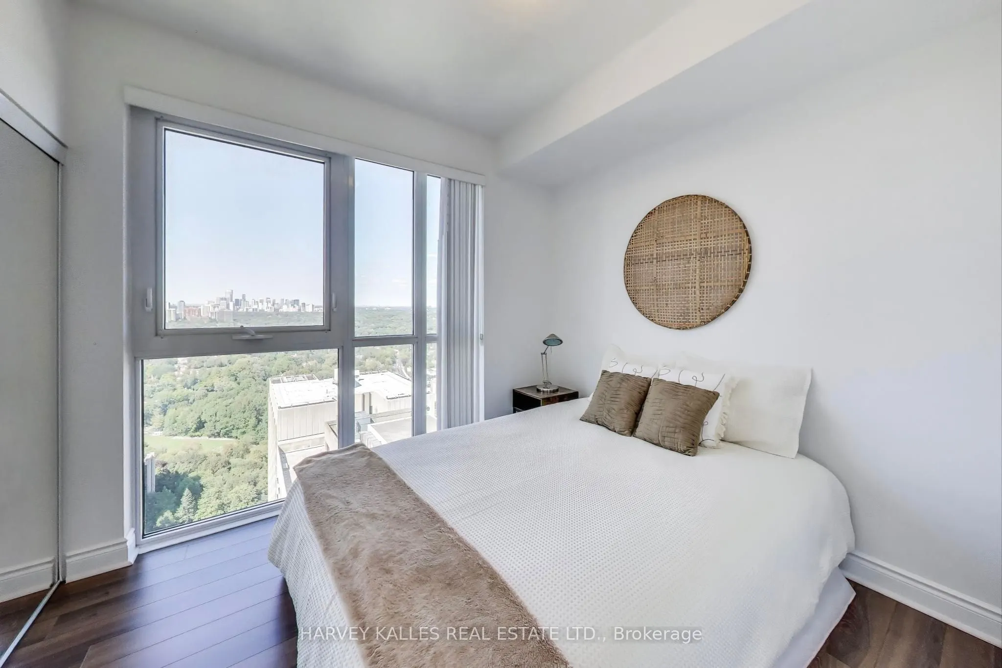 28 Ted Rogers Way, #3609