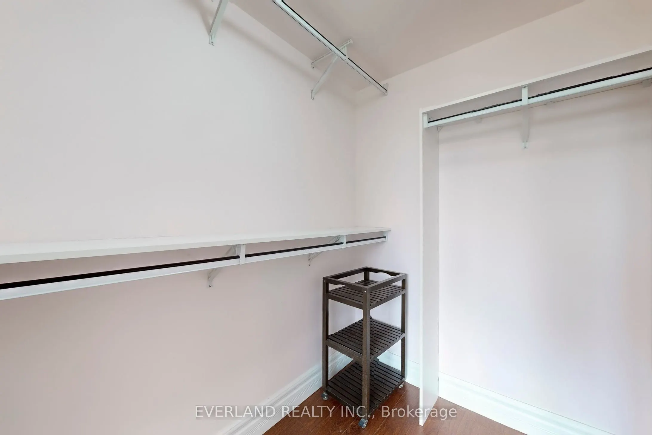 23 Sheppard Avenue E, #1604
