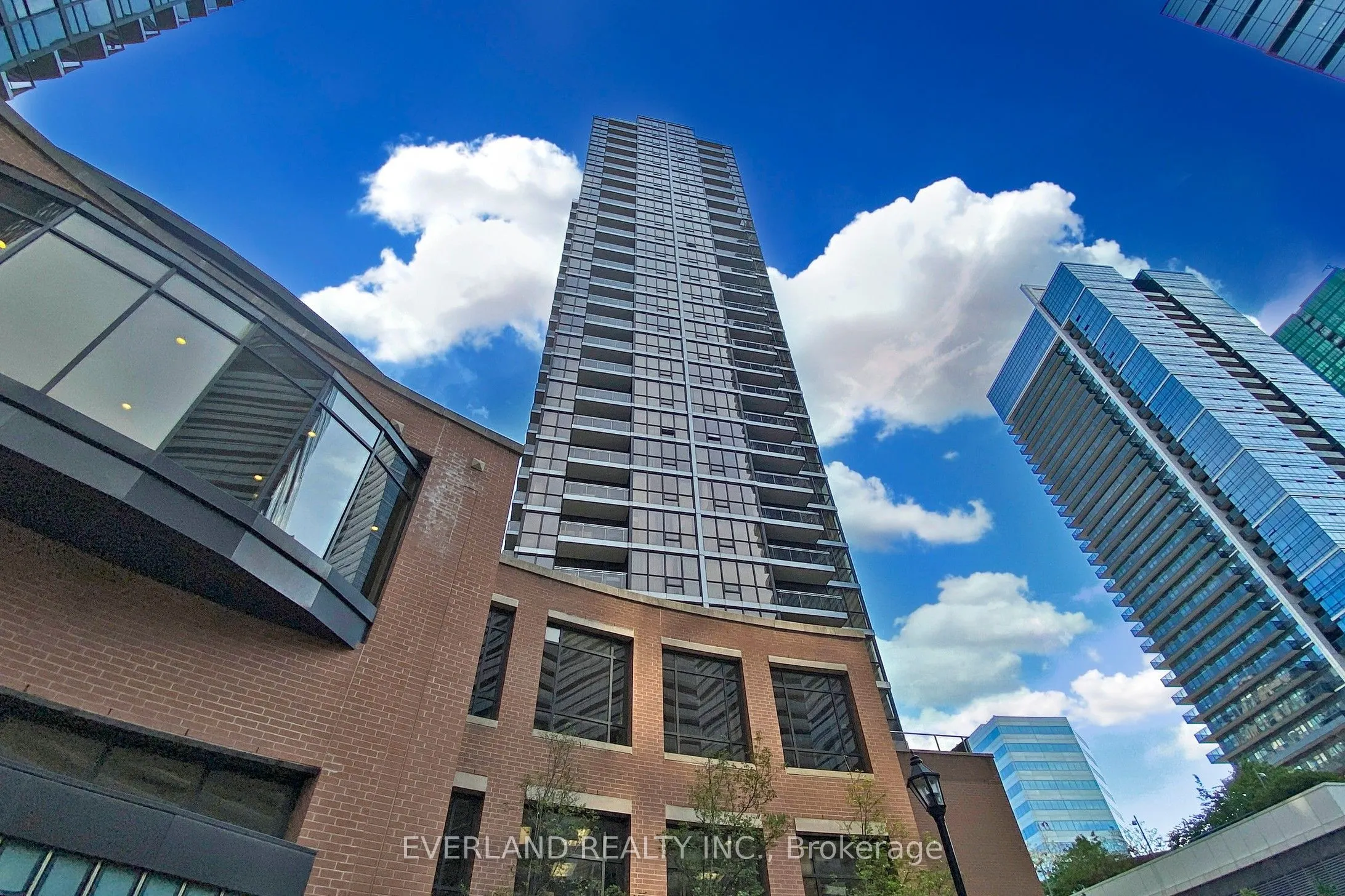 23 Sheppard Avenue E, #1604
