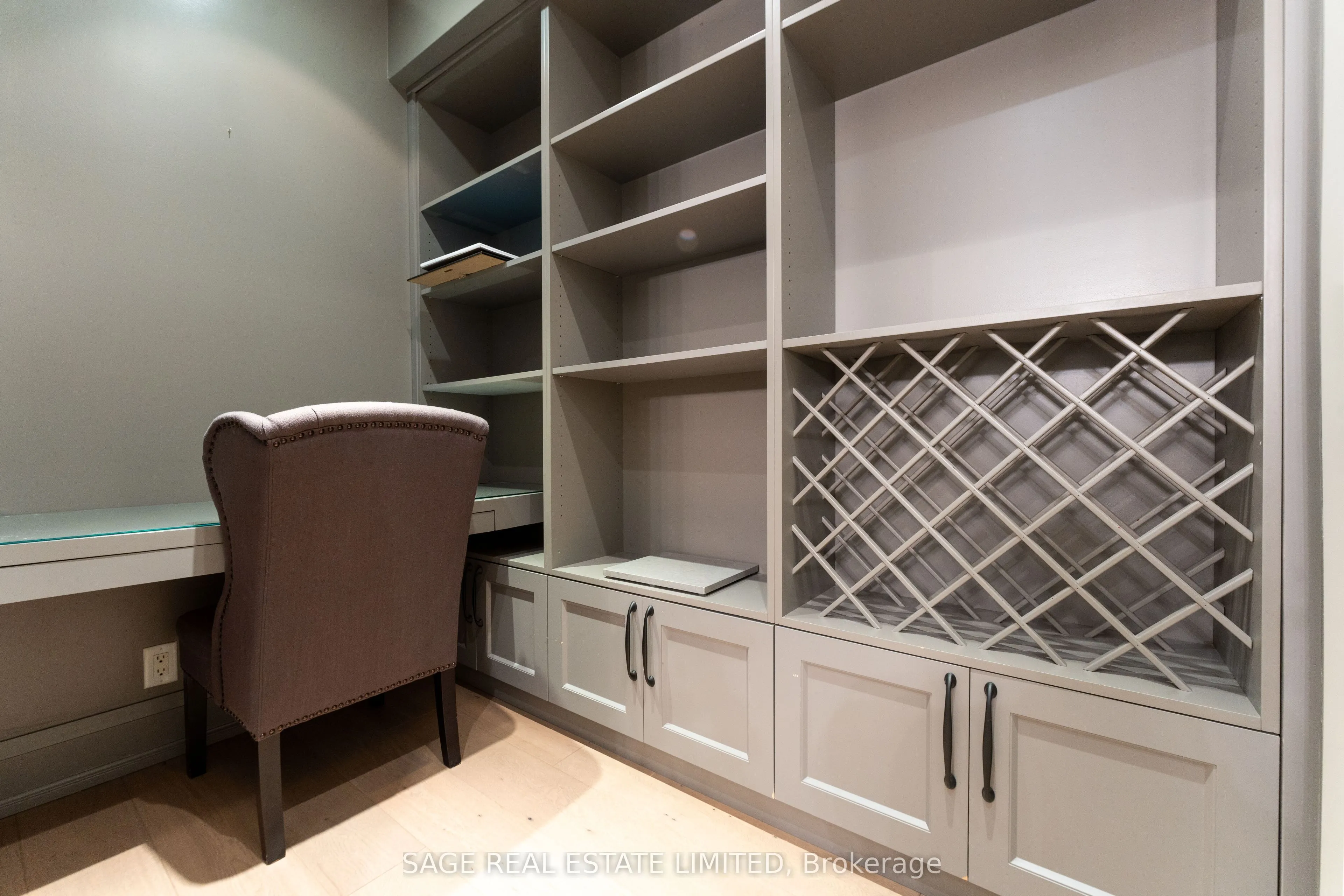 36A Mcmurrich Street, #20