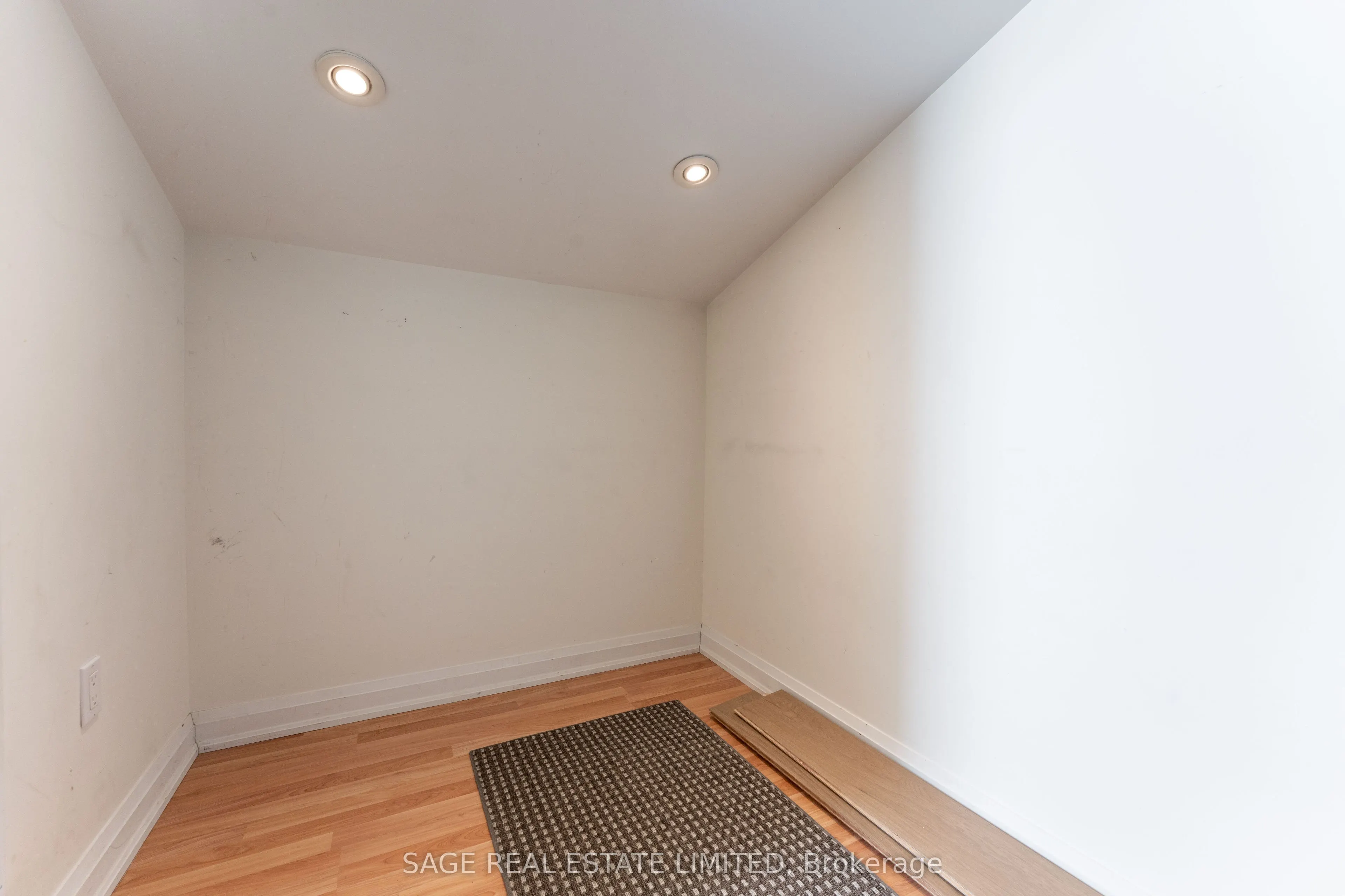 36A Mcmurrich Street, #20