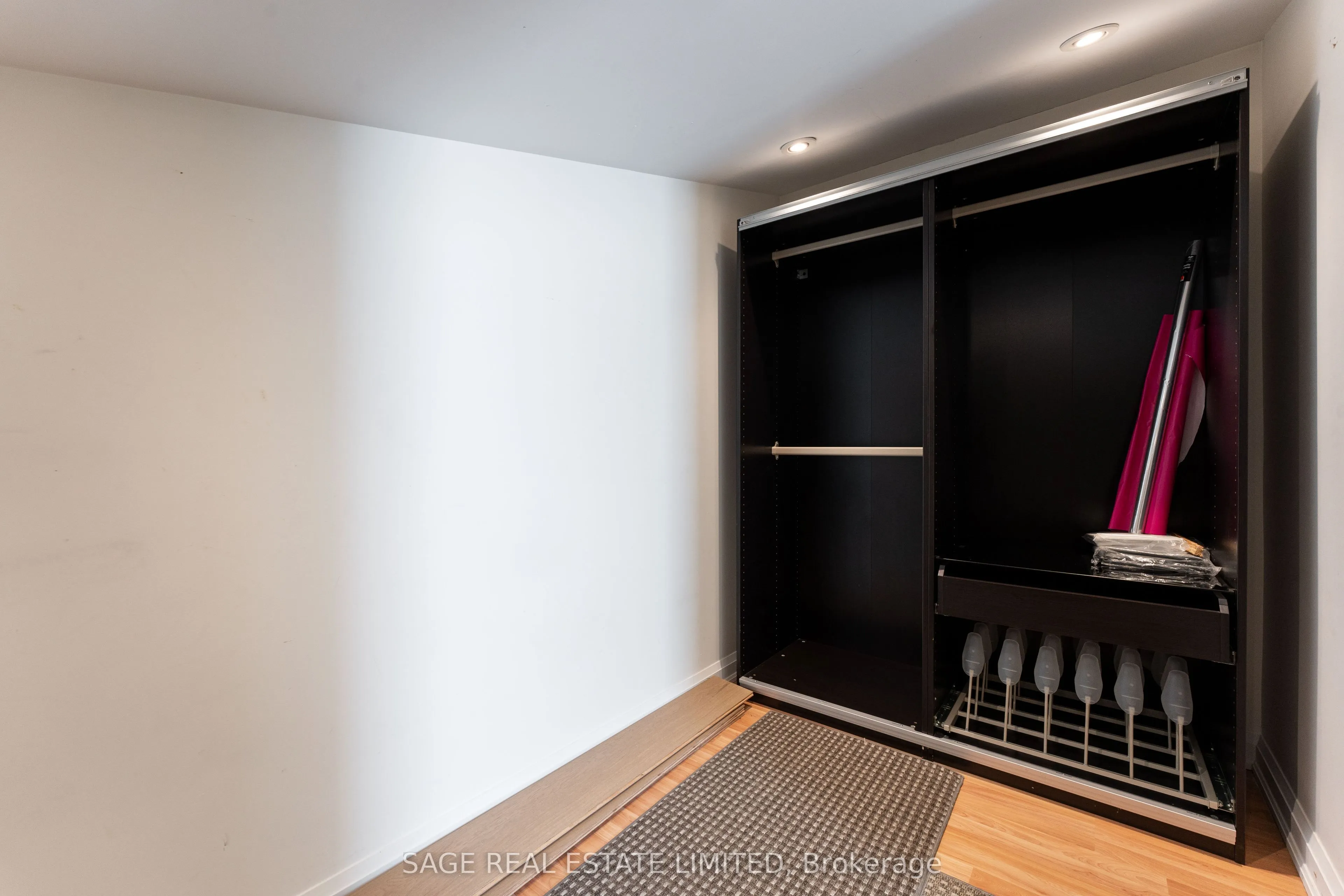 36A Mcmurrich Street, #20