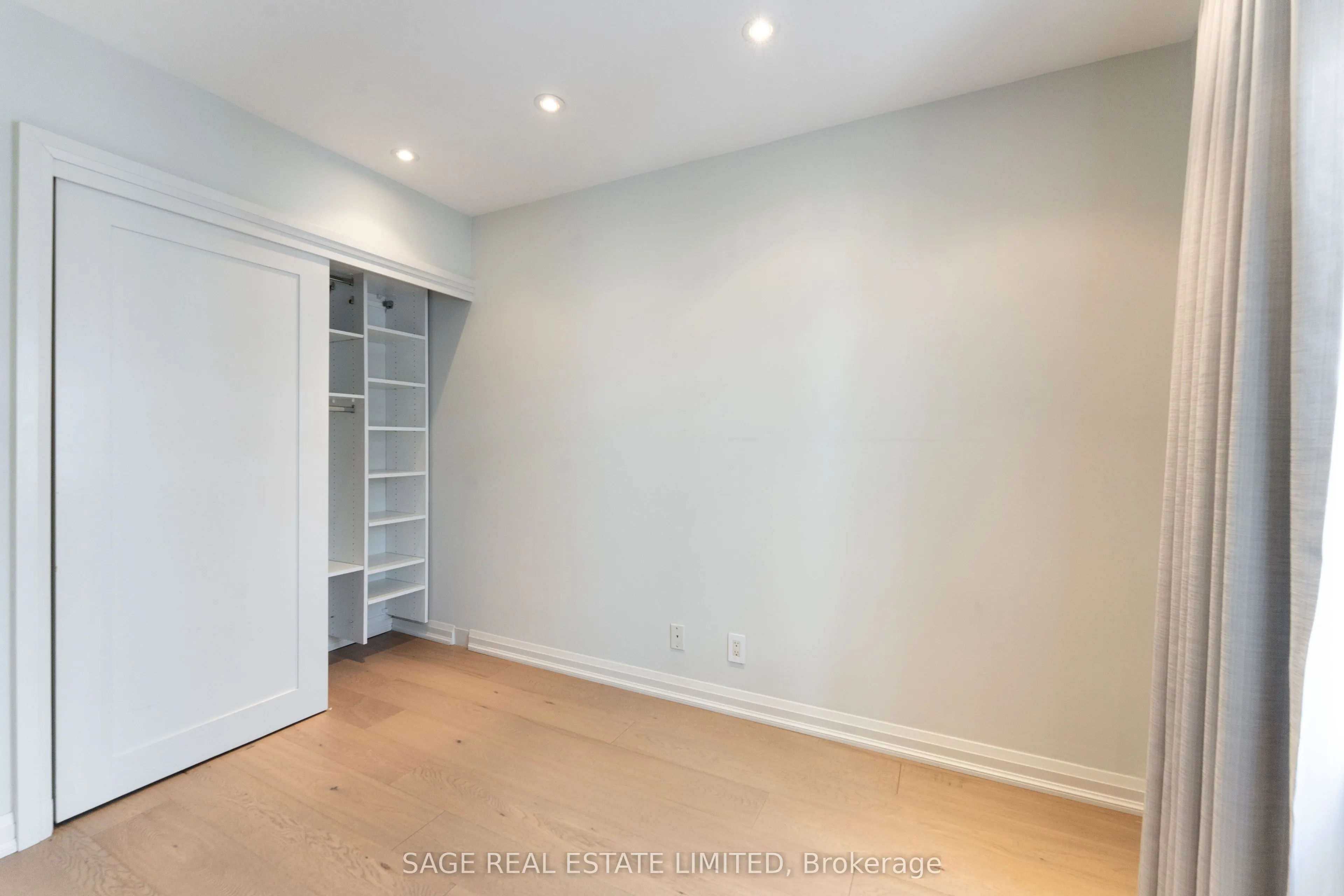 36A Mcmurrich Street, #20