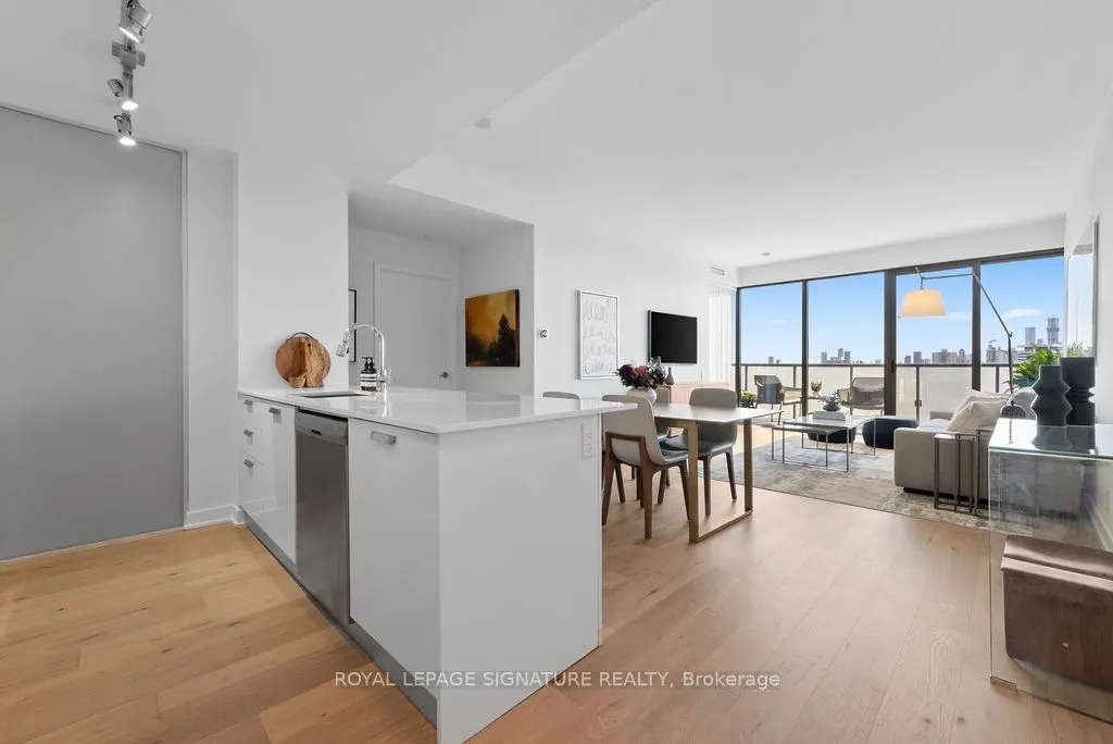 1815 Yonge Street, #2001