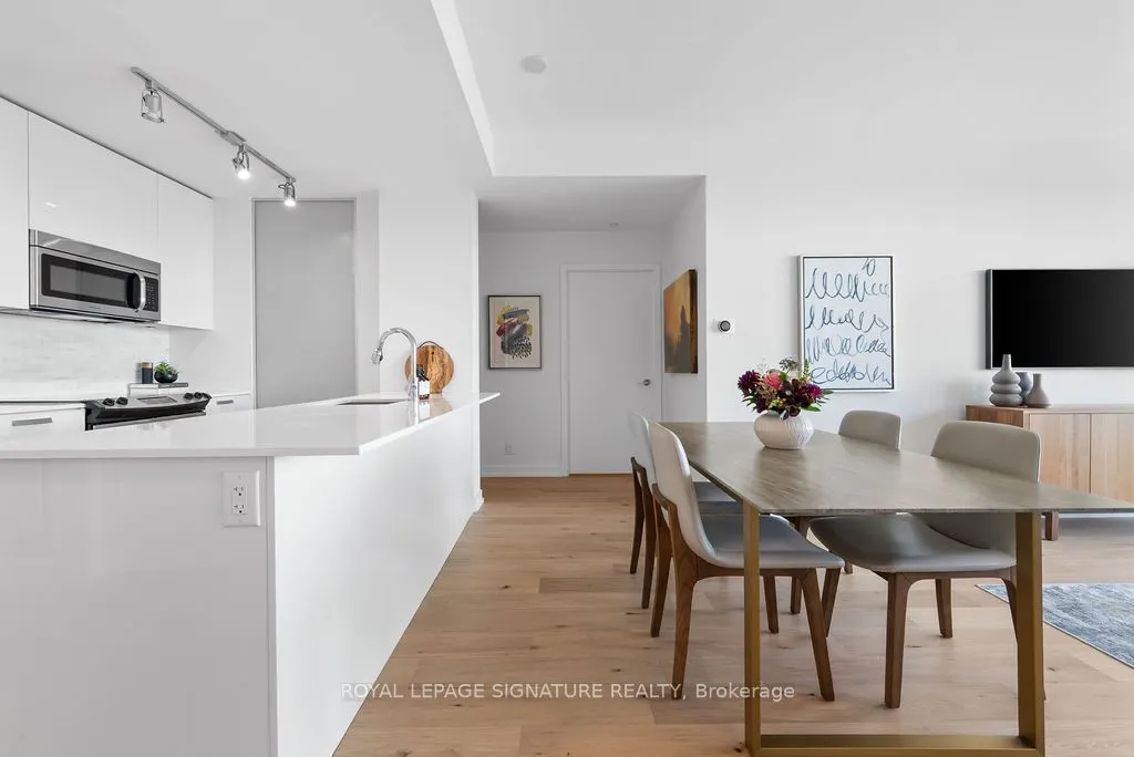 1815 Yonge Street, #2001