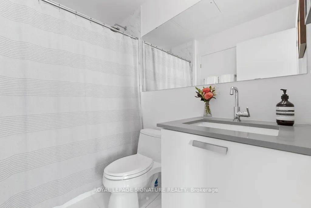 1815 Yonge Street, #2001
