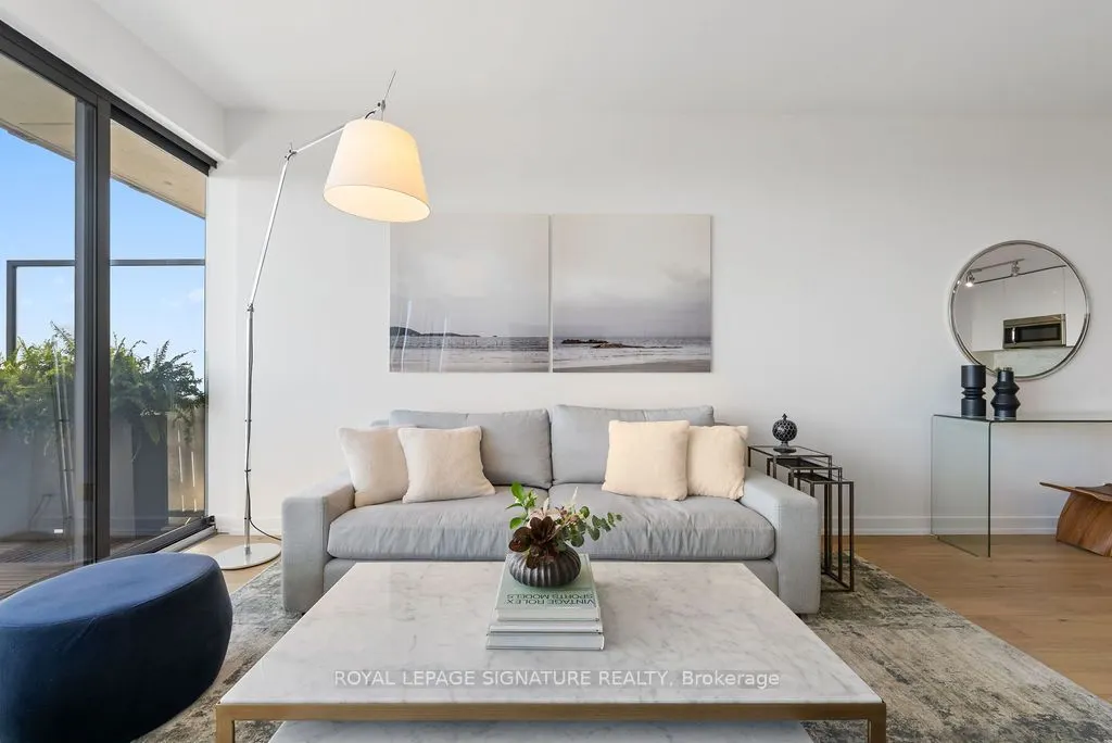 1815 Yonge Street, #2001
