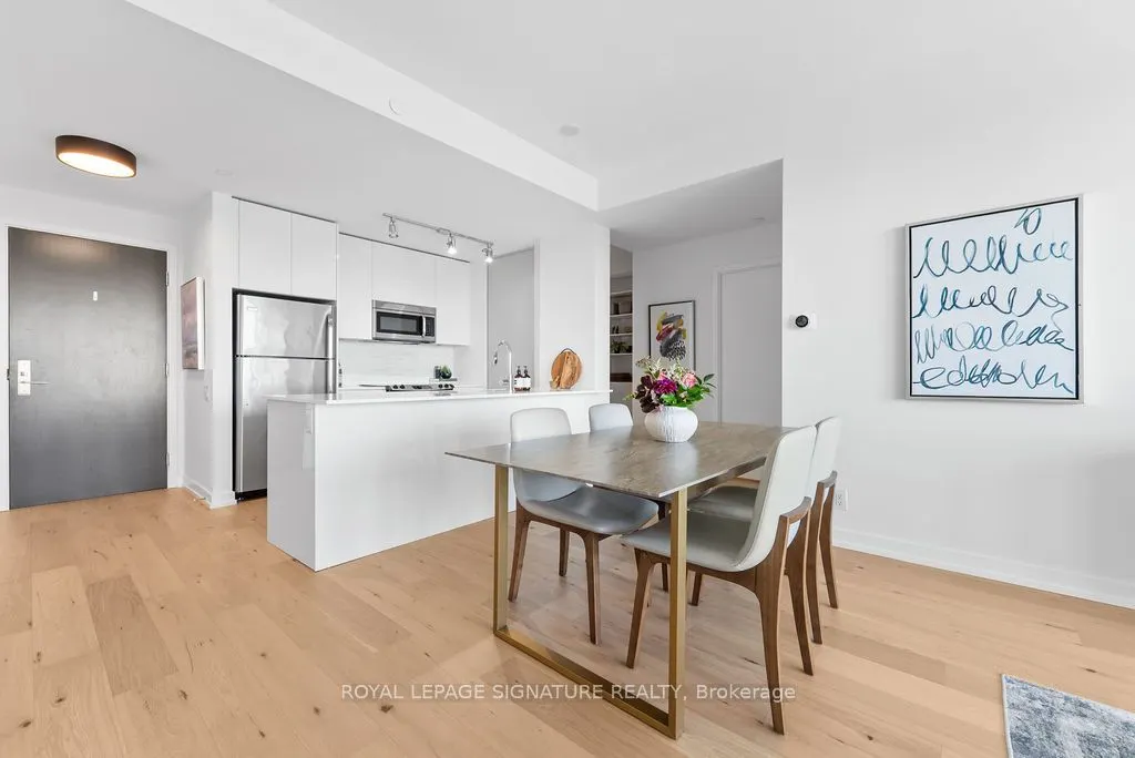 1815 Yonge Street, #2001