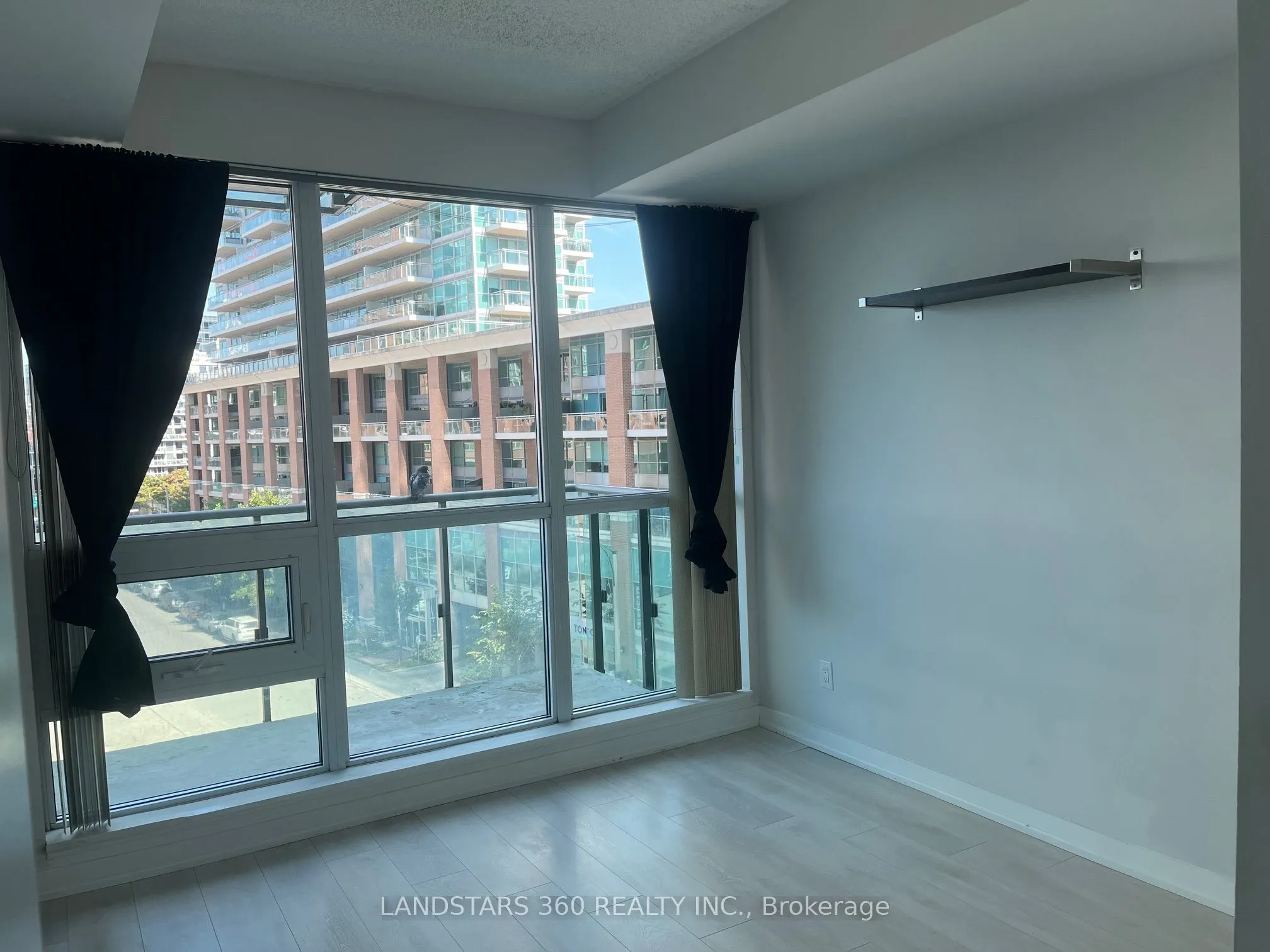 150 East Liberty Street, #502