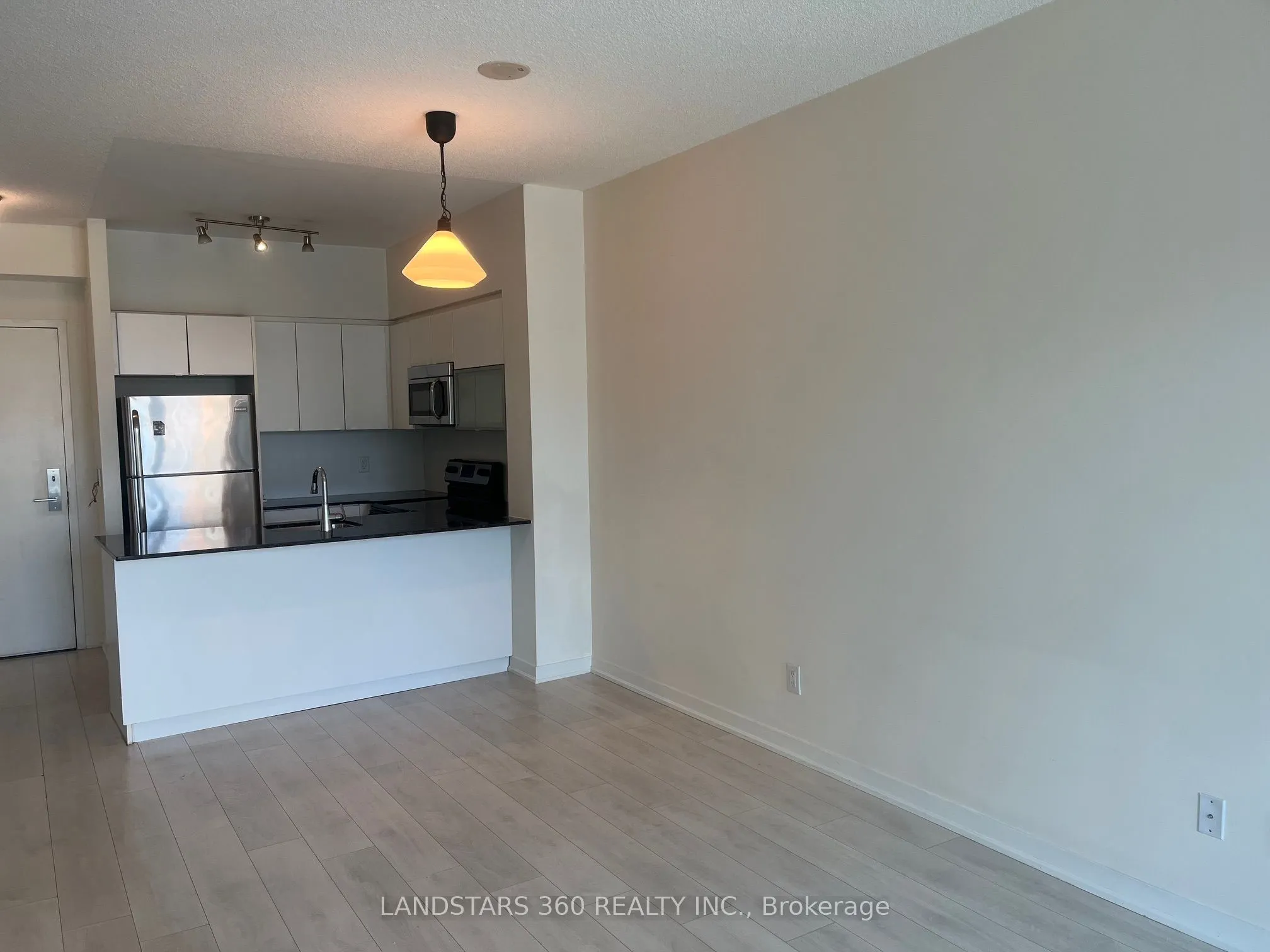 150 East Liberty Street, #502