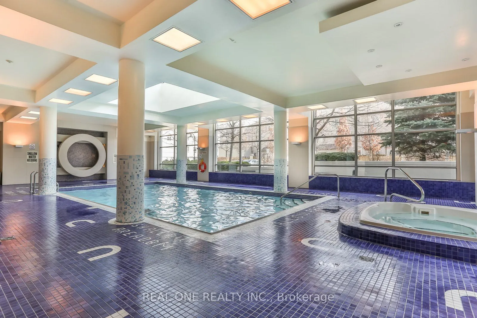 31 Bales Avenue, #1516