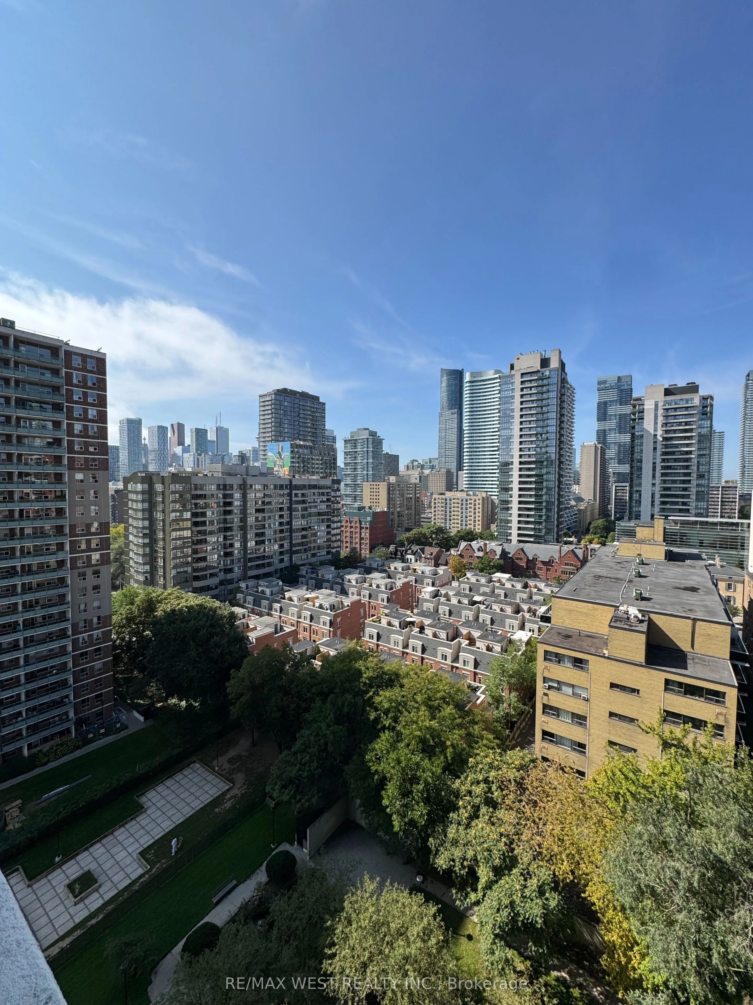 40 Homewood Avenue, #1607