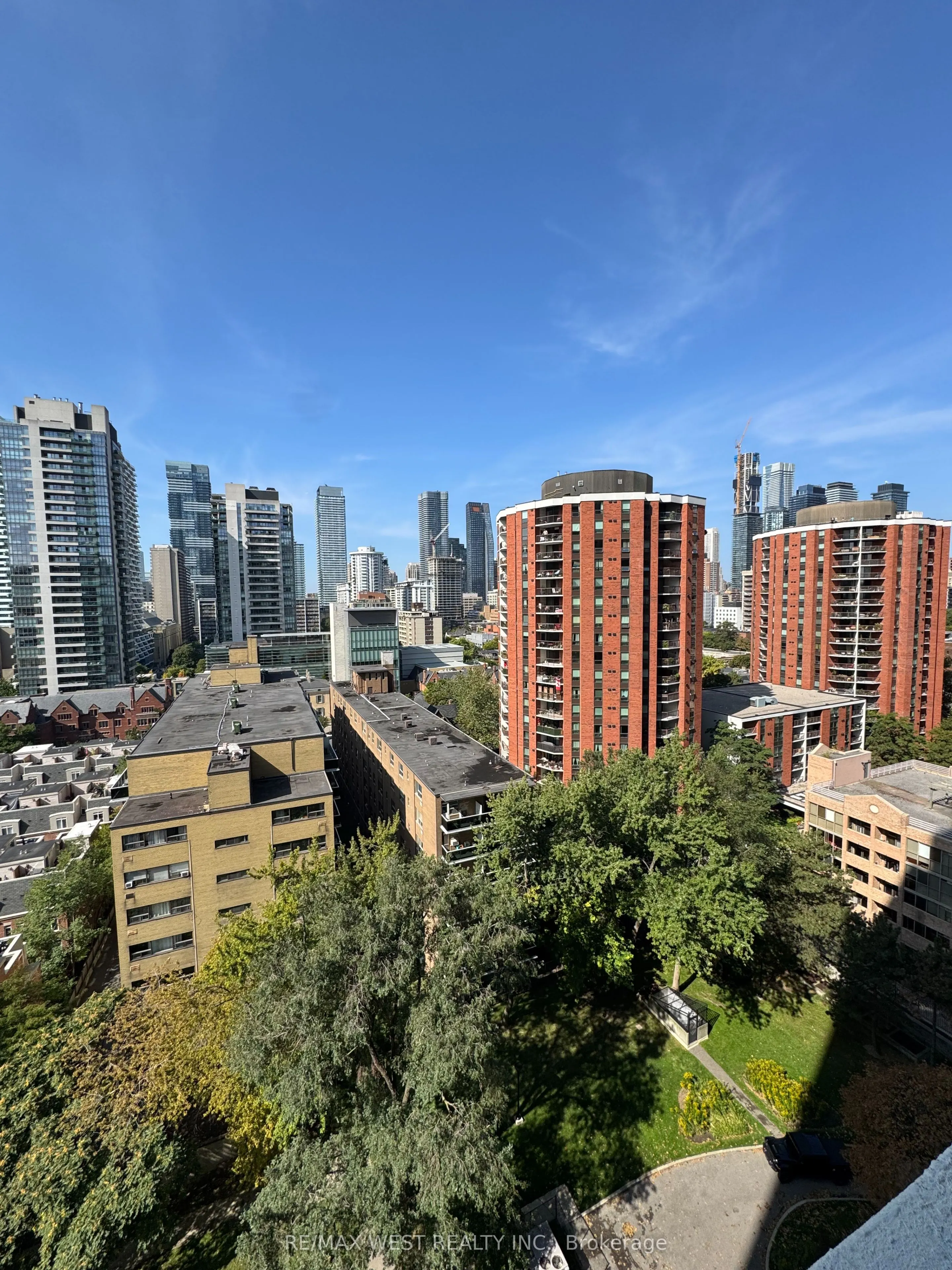 40 Homewood Avenue, #1607