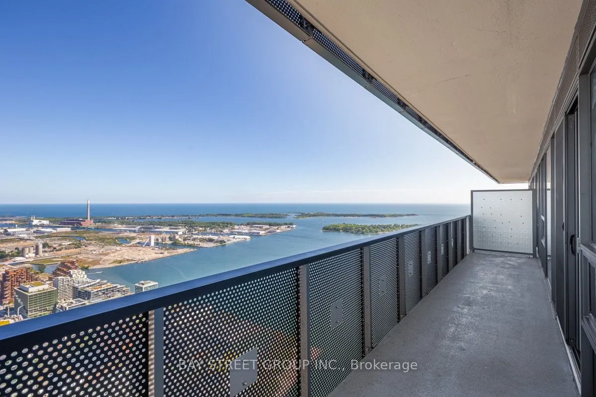 138 Downes Street, #7305