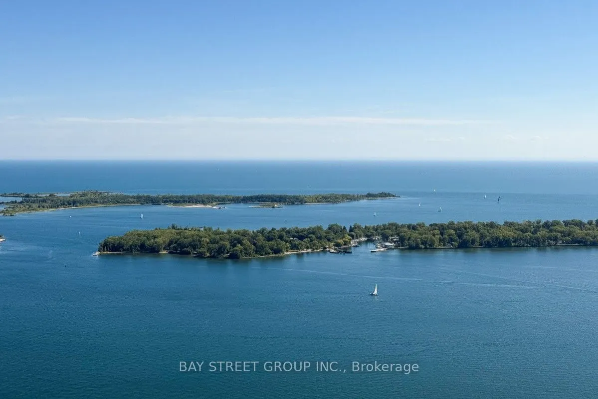 138 Downes Street, #7305