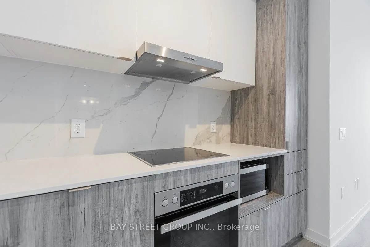 138 Downes Street, #7305