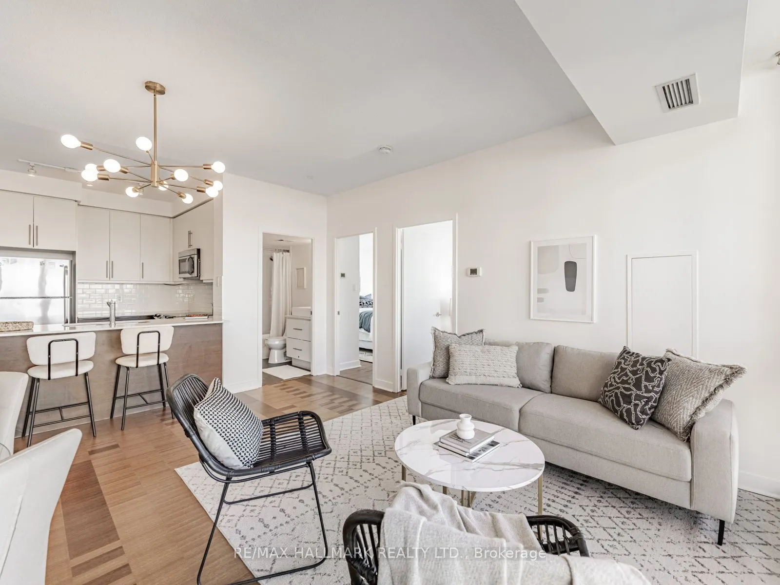 1171 Queen Street W, #1104