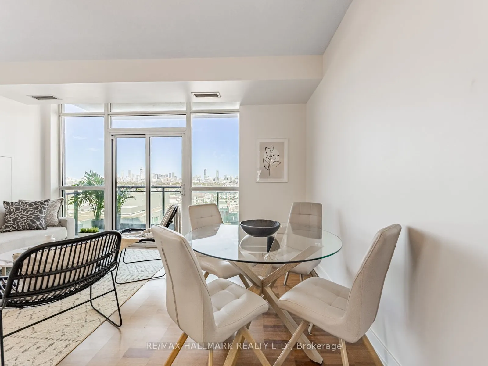 1171 Queen Street W, #1104