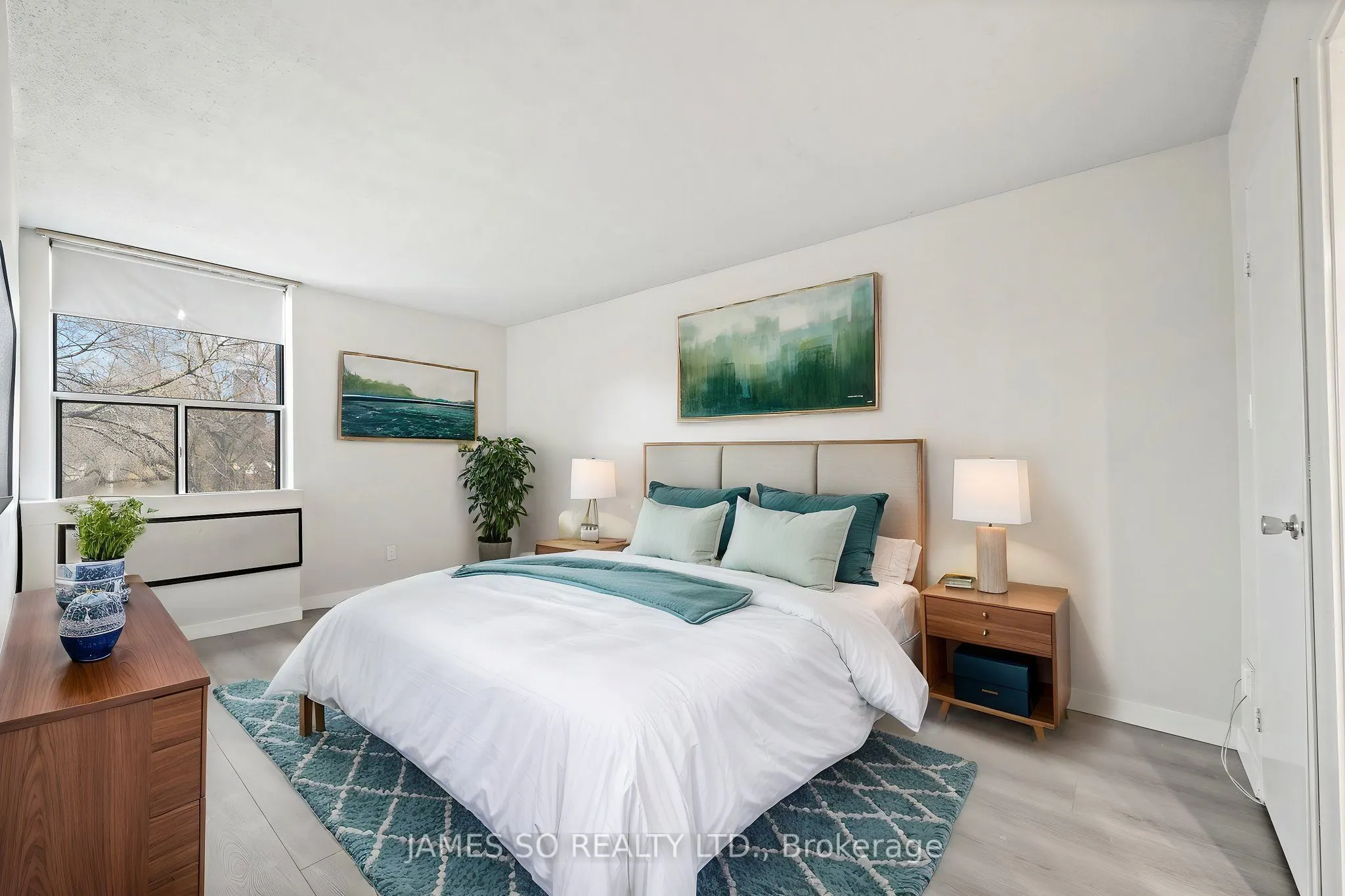 20 Fashion Roseway, #408