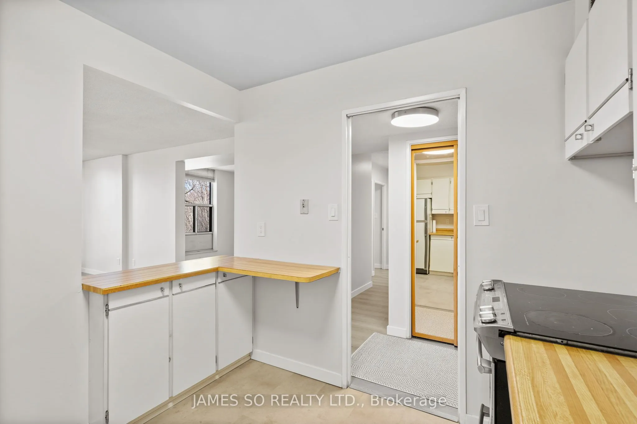 20 Fashion Roseway, #408