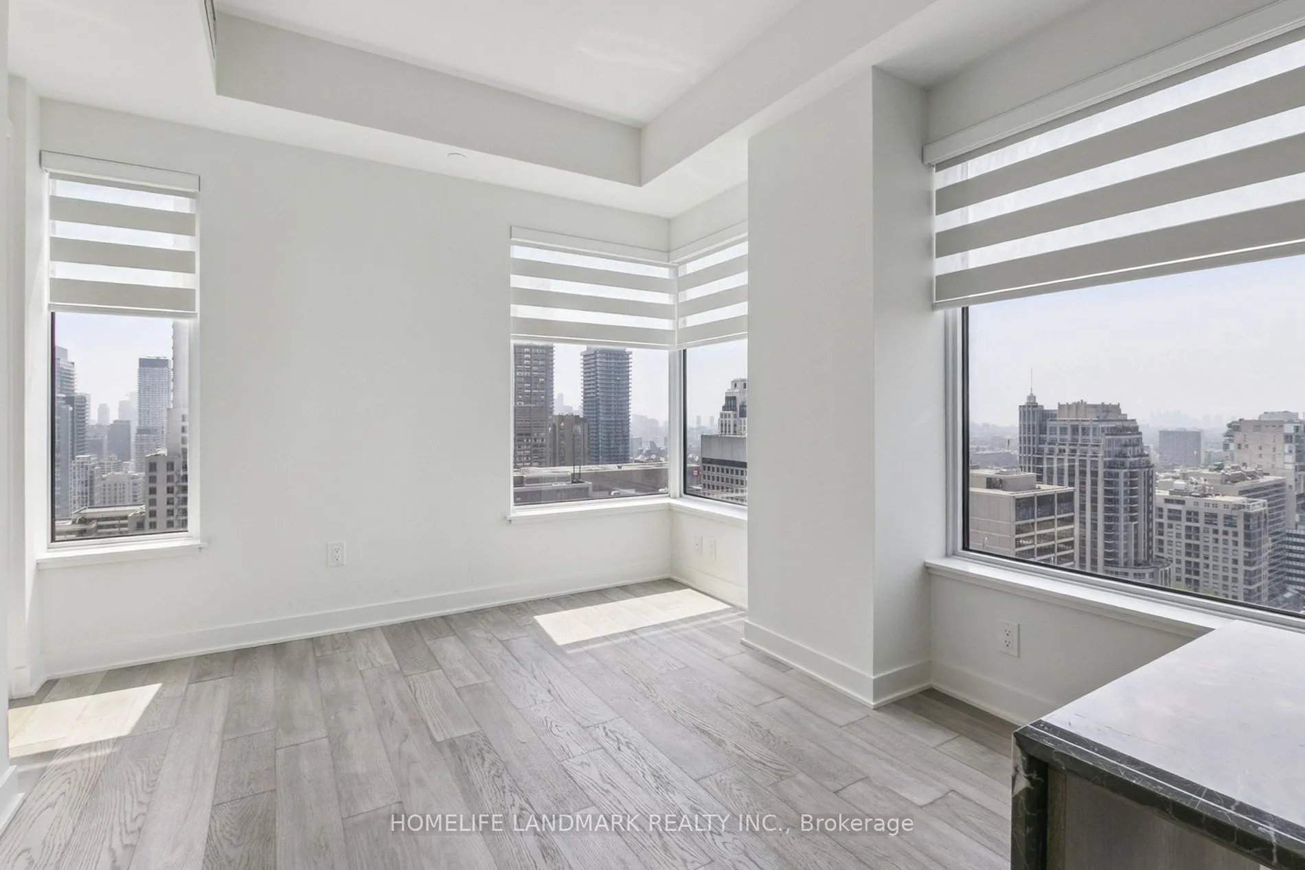 11 yorkville Avenue, #2711